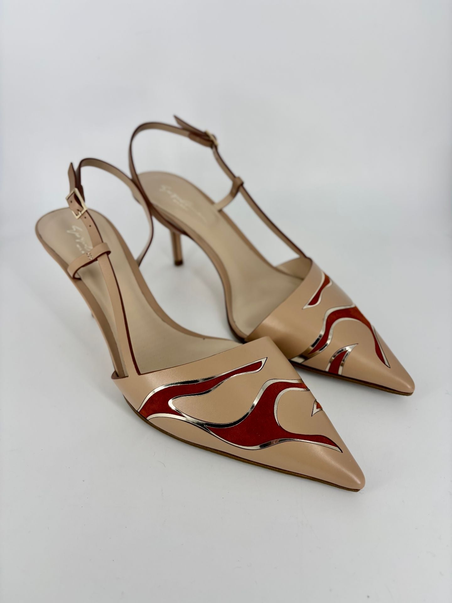 Escarpins Giorgio Armani cuir beige motif animalier daim bordures miroir stiletto – T.42-3