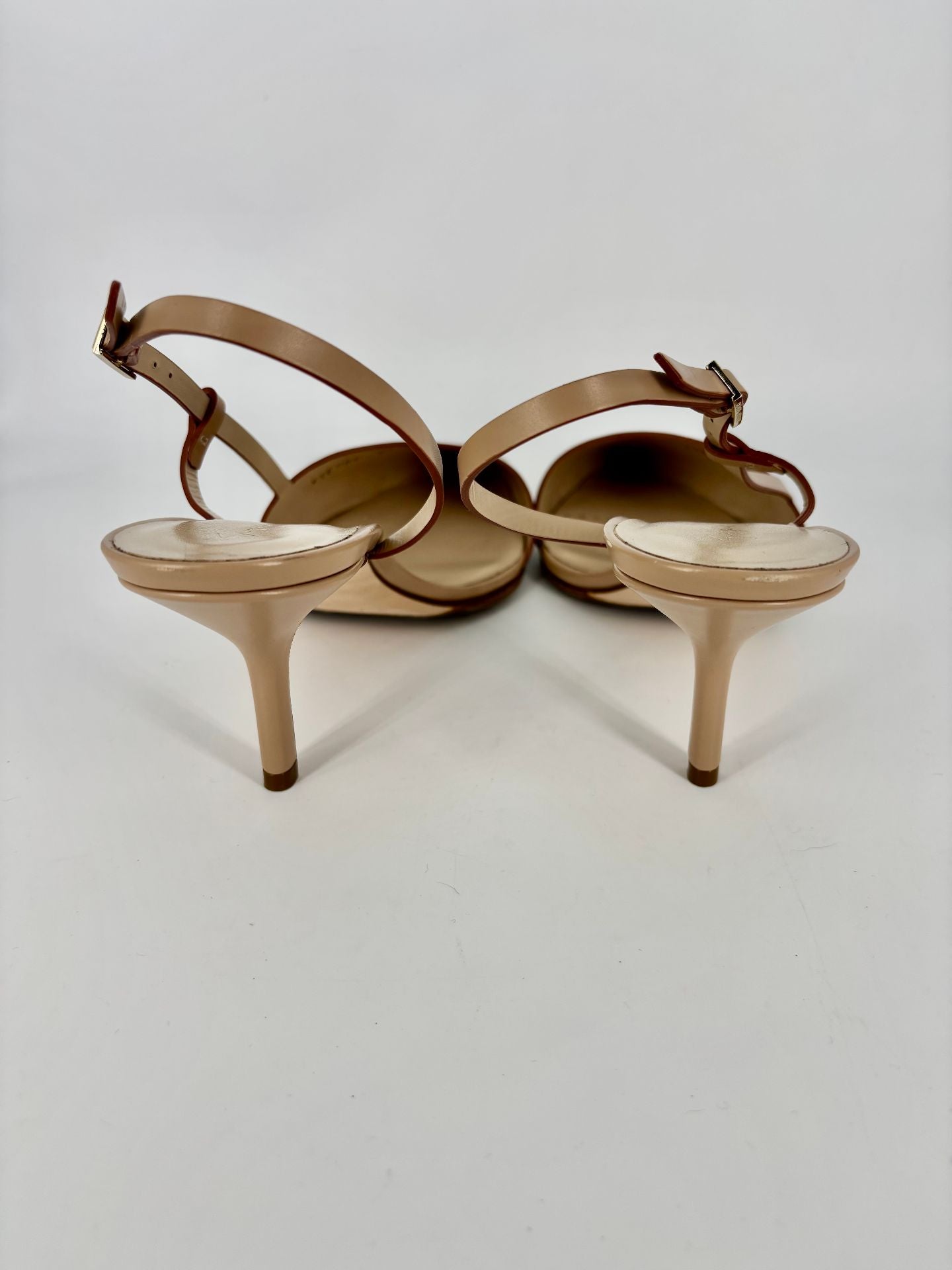 Escarpins Giorgio Armani cuir beige motif animalier daim bordures miroir stiletto – T.42-7