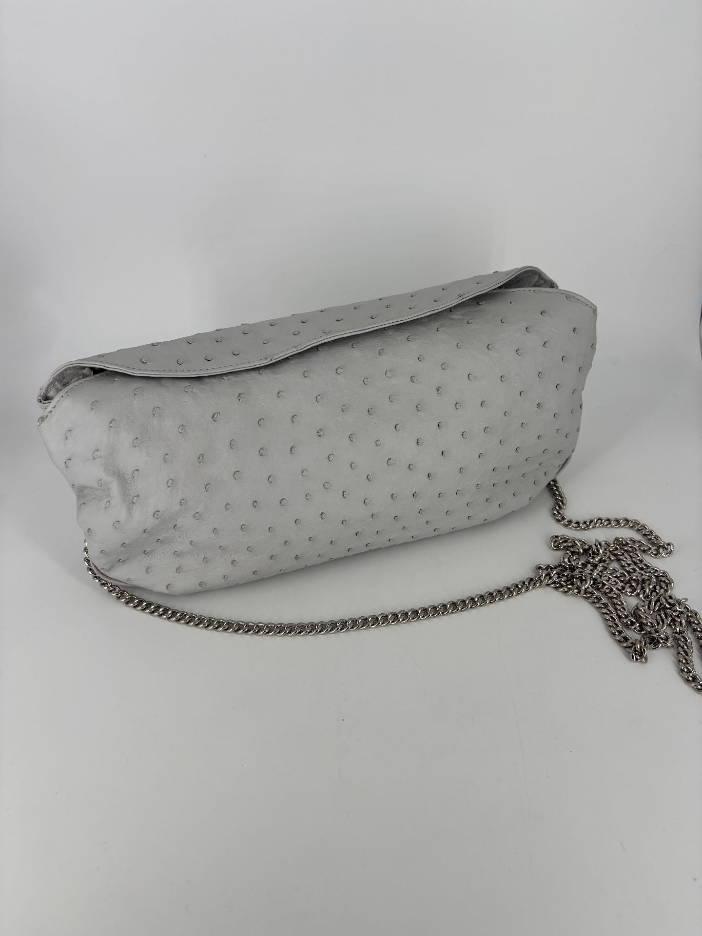 Sac Akris cuir d'autruche gris clair chaîne amovible – 30x17 cm-7