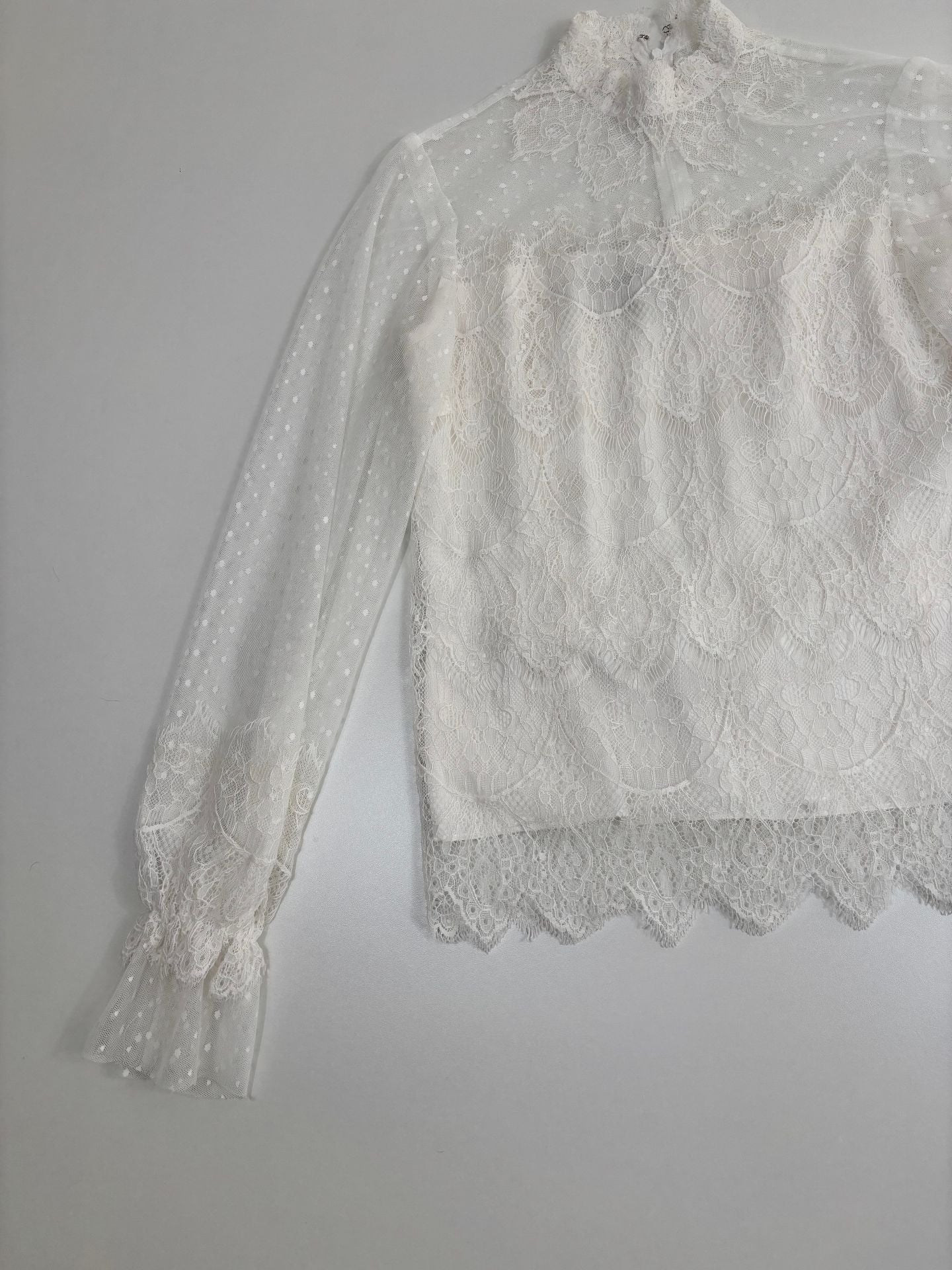 Haut Isabell Kristensen Monaco dentelle & tulle plumetis blanc – T.38/40-3