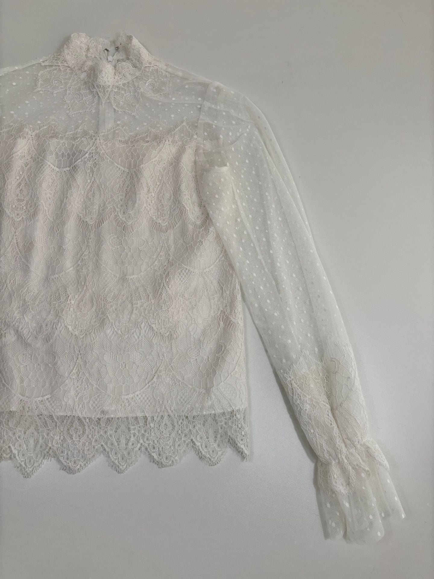 Haut Isabell Kristensen Monaco dentelle & tulle plumetis blanc – T.38/40-4