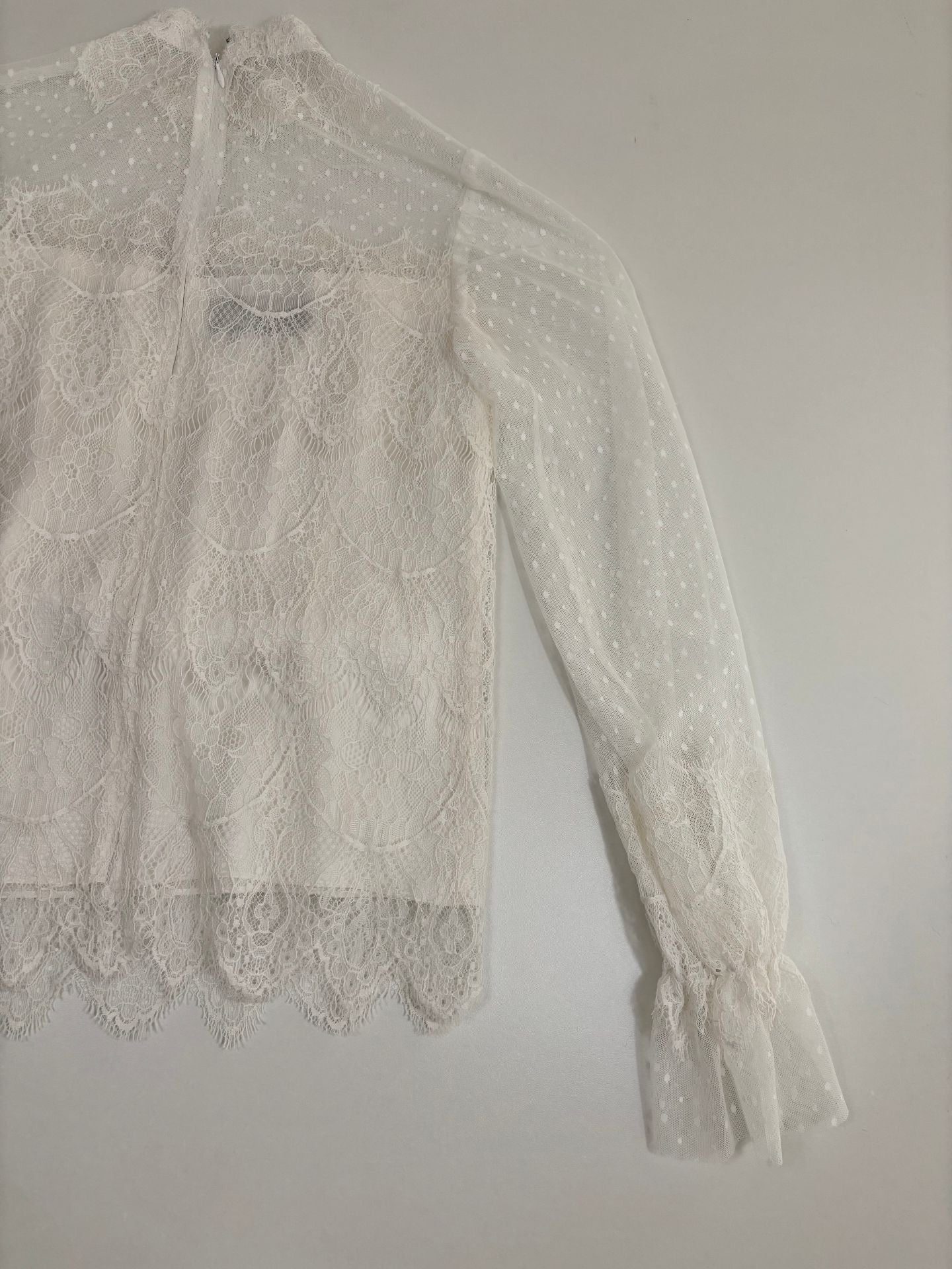 Haut Isabell Kristensen Monaco dentelle & tulle plumetis blanc – T.38/40-7