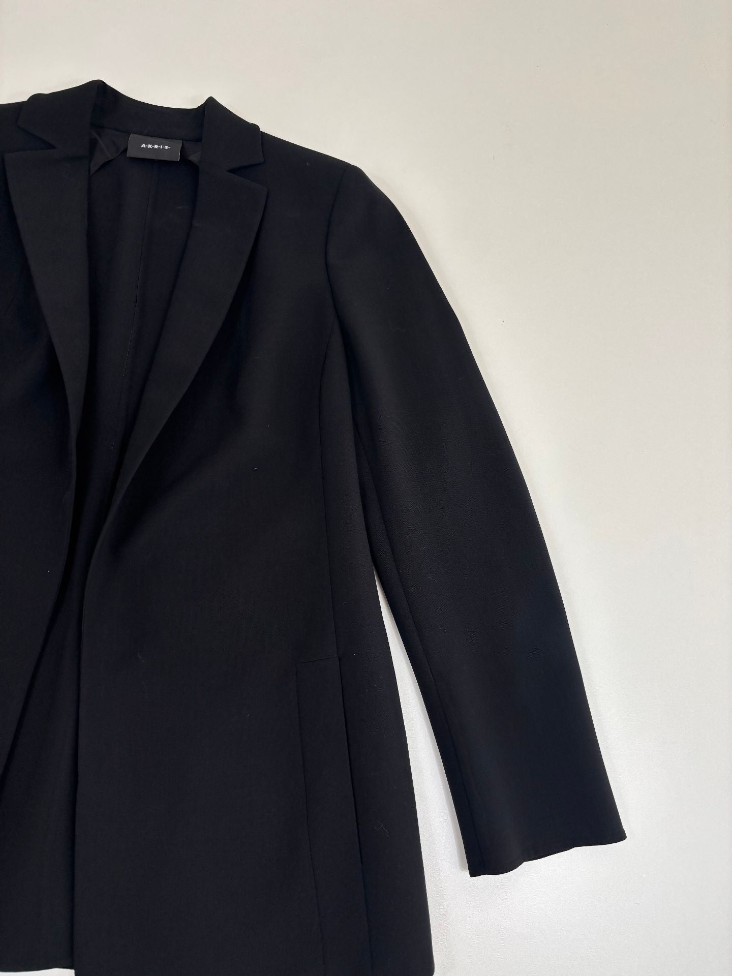 Blazer Akris Walker laine double-face stretch revers pointus coupe ajustée – T.42-2