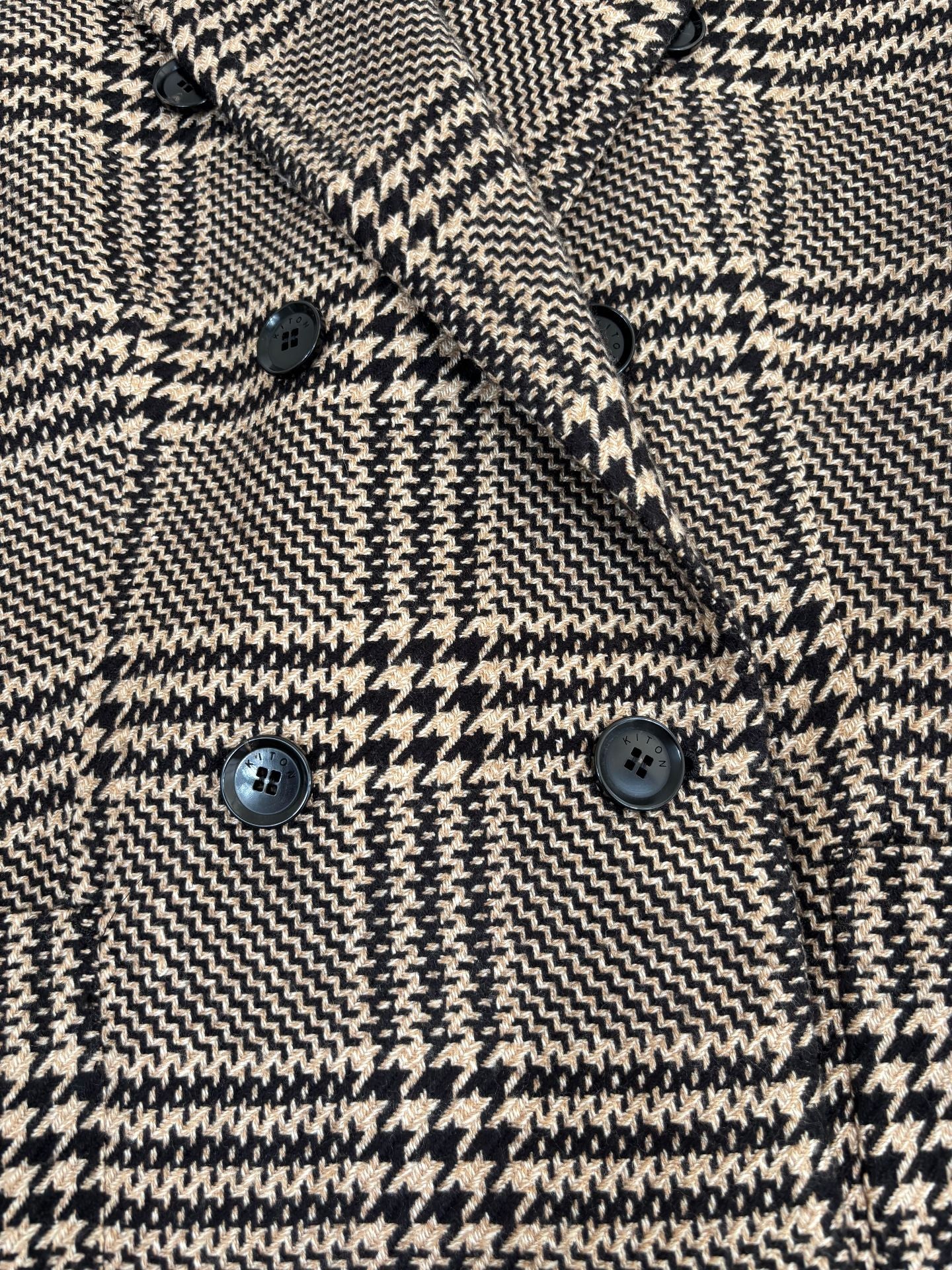 Blazer Kiton double-boutonnage soie cachemire Glen Plaid camel noir boutons corne – T.48-7