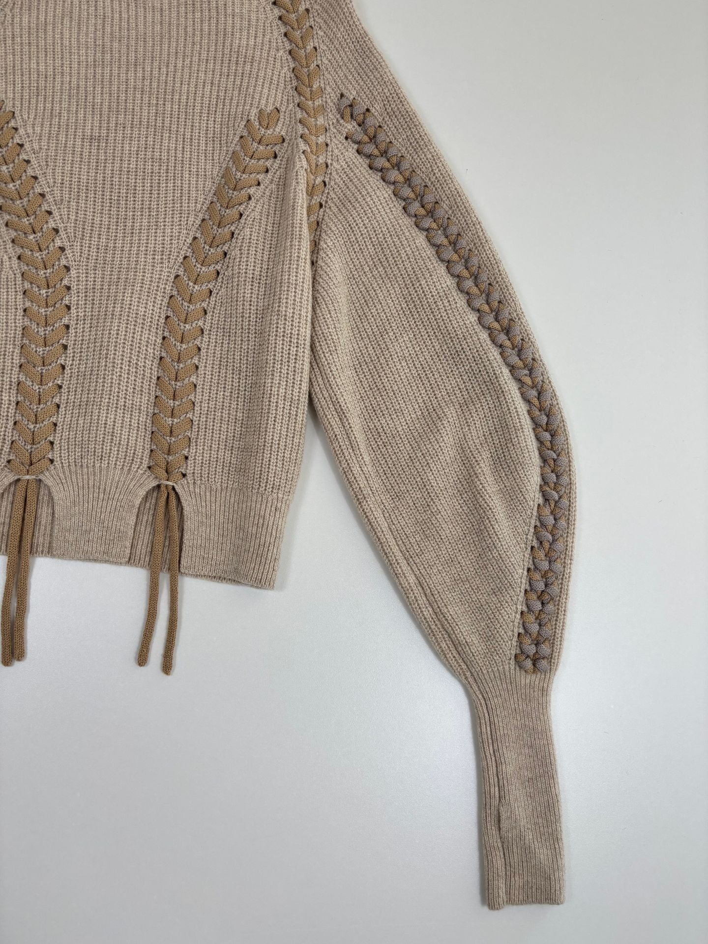 Pull Mes Demoiselles Tamami laine beige sable côtelé tressé lacet manches raglan – T.1-2