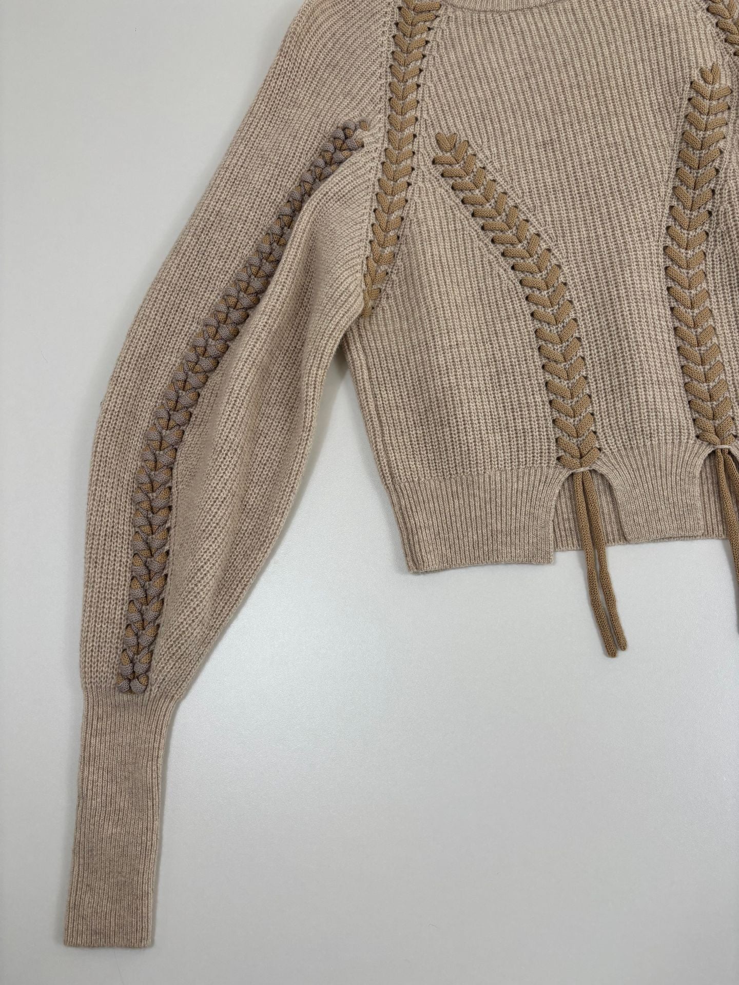 Pull Mes Demoiselles Tamami laine beige sable côtelé tressé lacet manches raglan – T.1-3