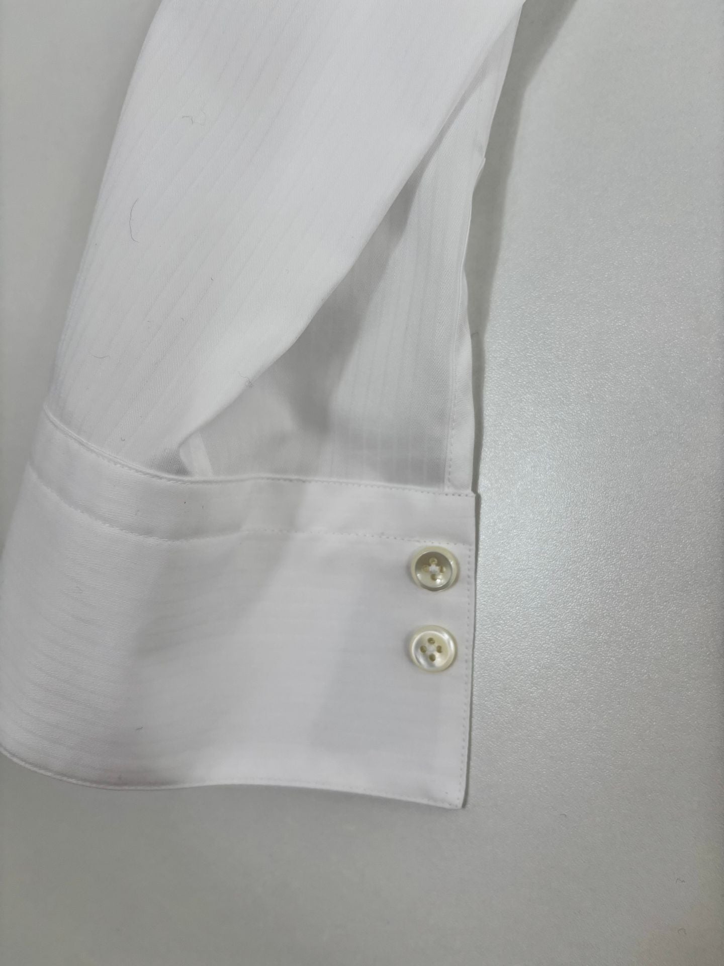 Chemise Crisoni Monte-Carlo popeline blanche col structuré boutons nacre coupe ajustée – T.38-5