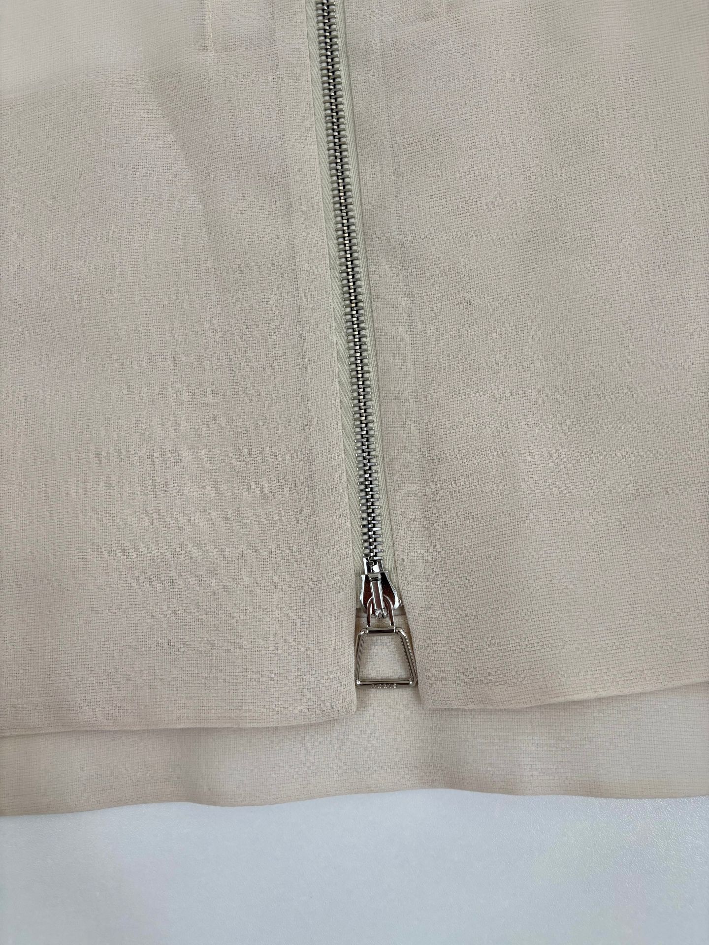 Veste Akris Philia organza soie pure ivoire col chemise manches bracelet zip argenté – T.40-5