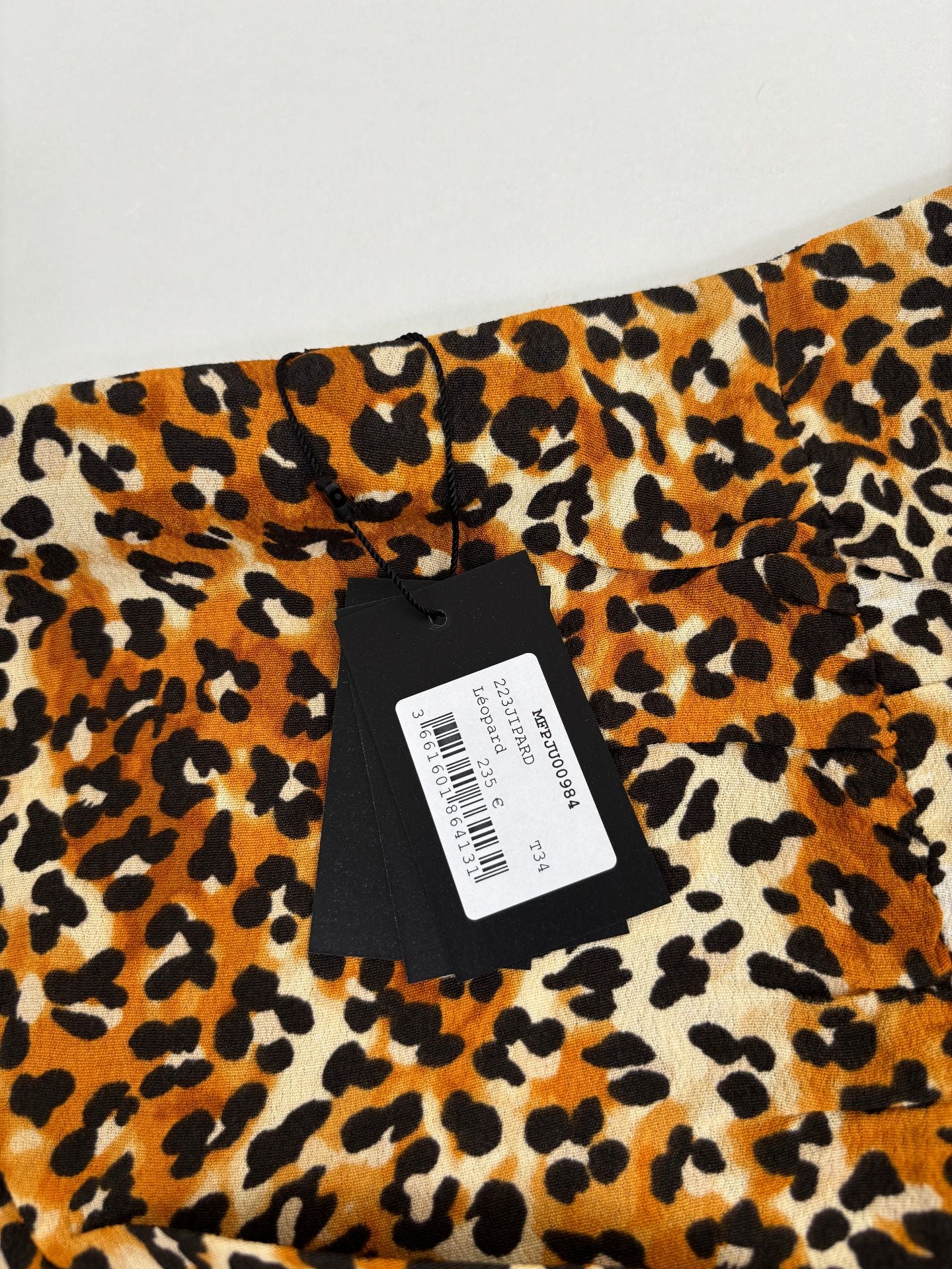 Jupe midi léopard Maje viscose évasée fente – T.34 – Neuve-3