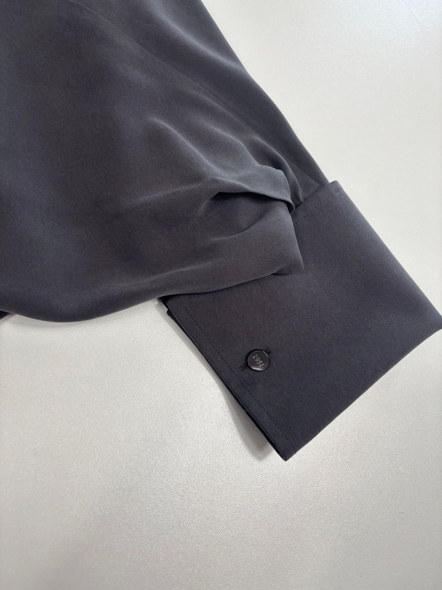 Body Max Mara en soie gris anthracite à manches chauve-souris – T.42-4