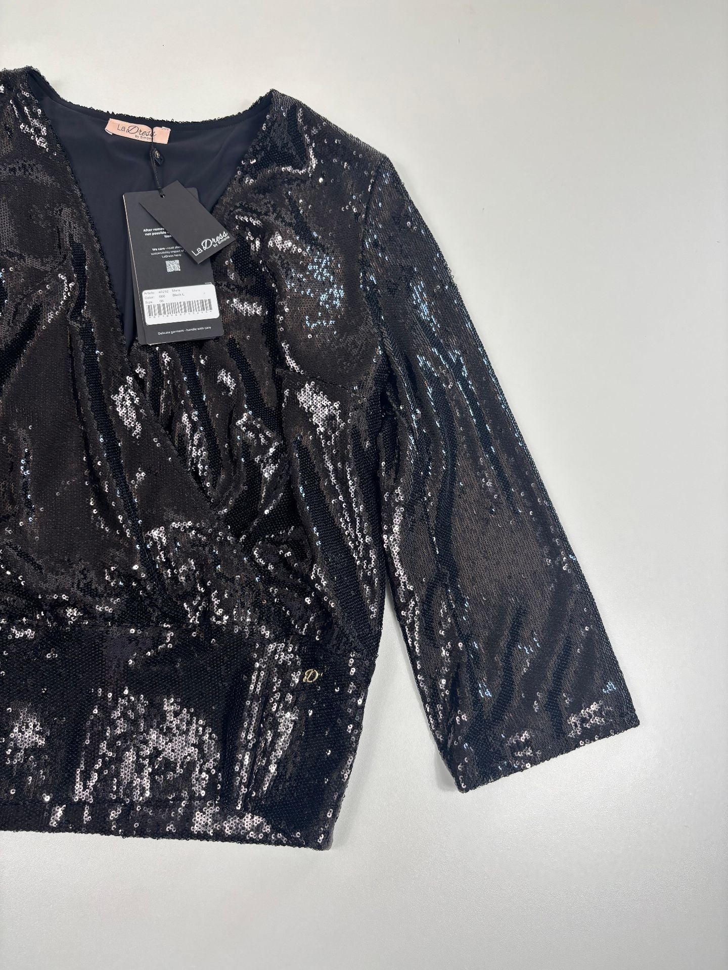 Haut LaDress by Simone Mara à sequins noirs cache-cœur – T.L-4