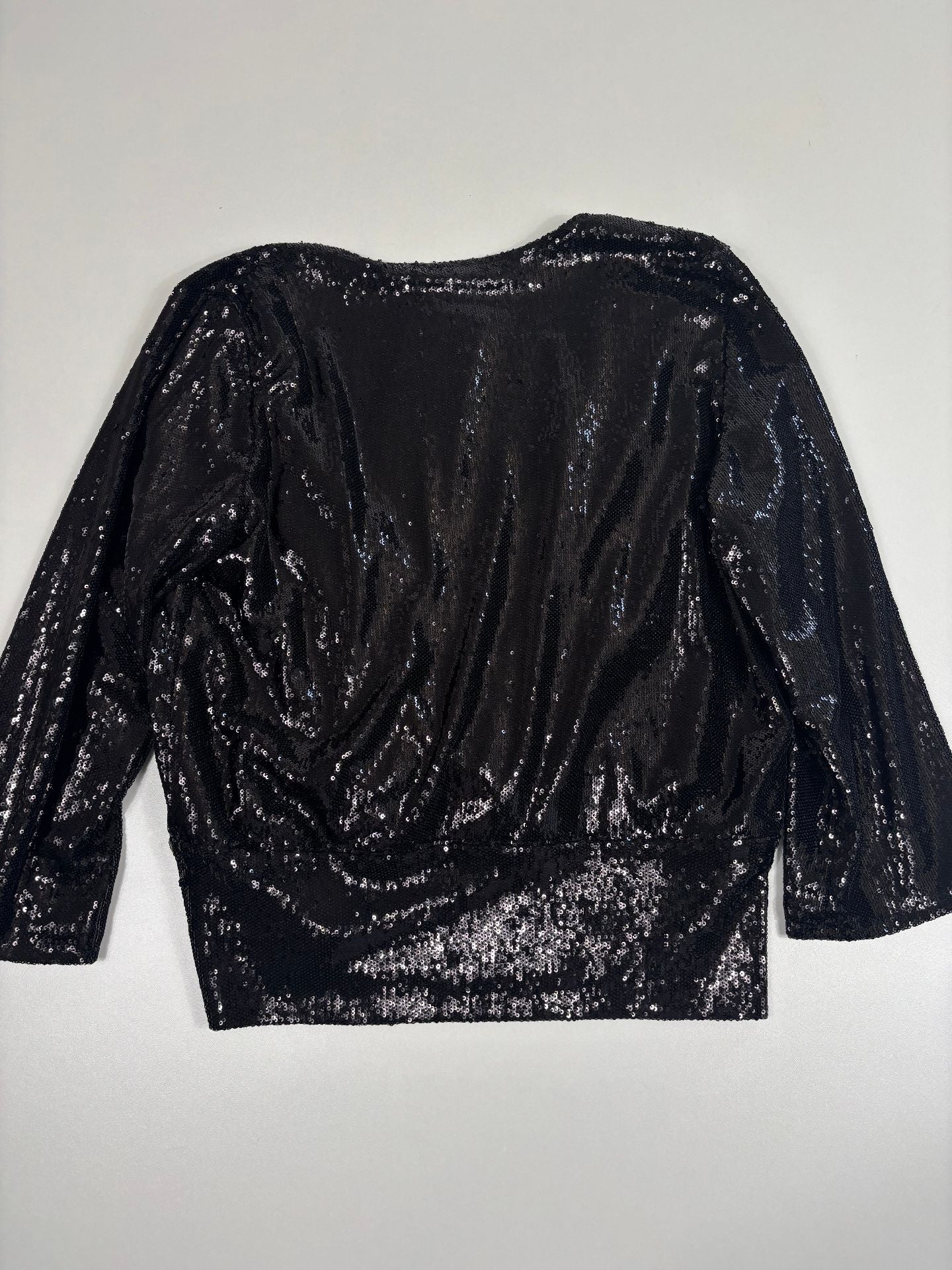 Haut LaDress by Simone Mara à sequins noirs cache-cœur – T.L-7