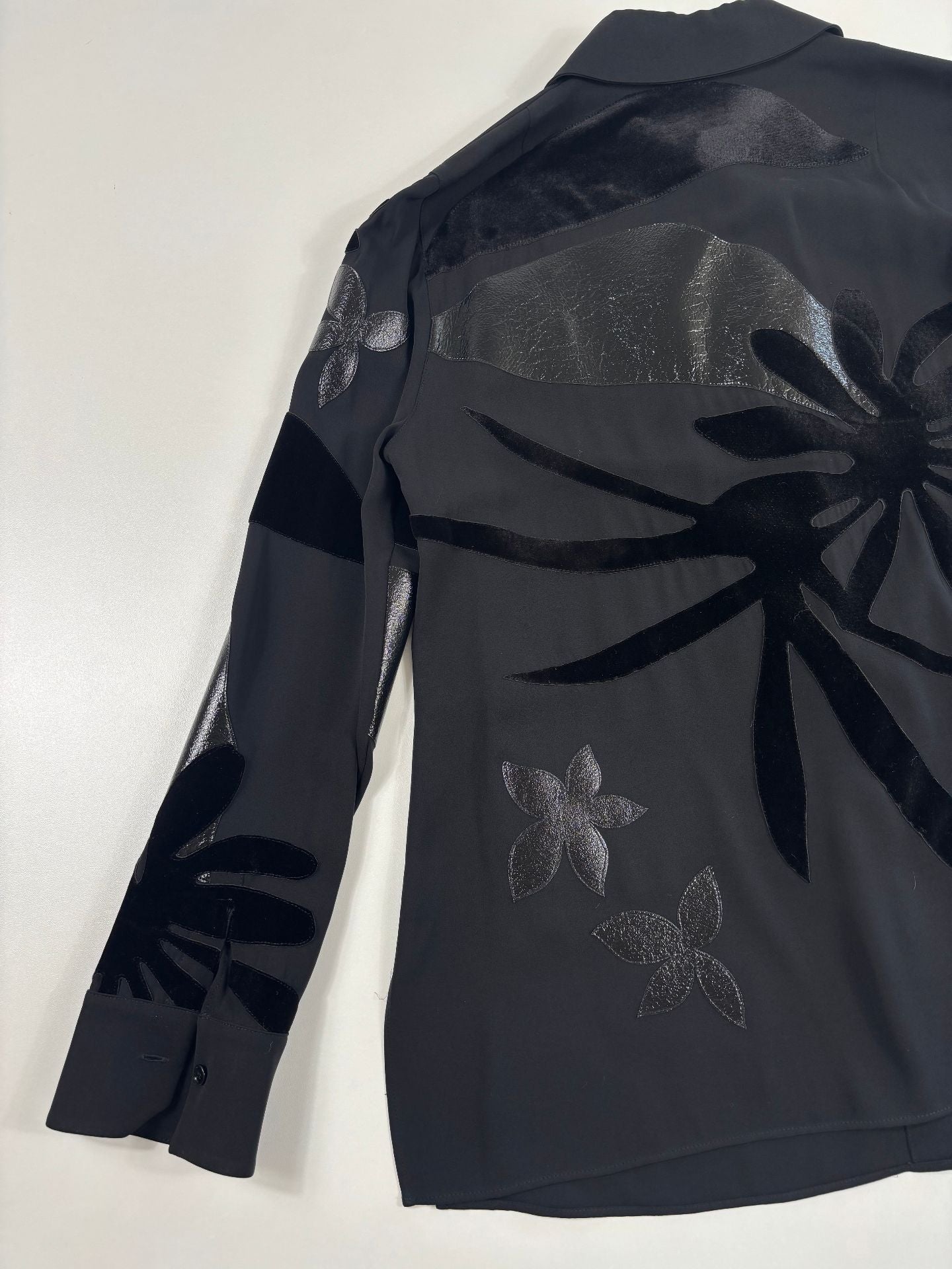 Blouse Akris soie crêpe collection Abraham Flowers floral archives empiècements cuir – T.44-9