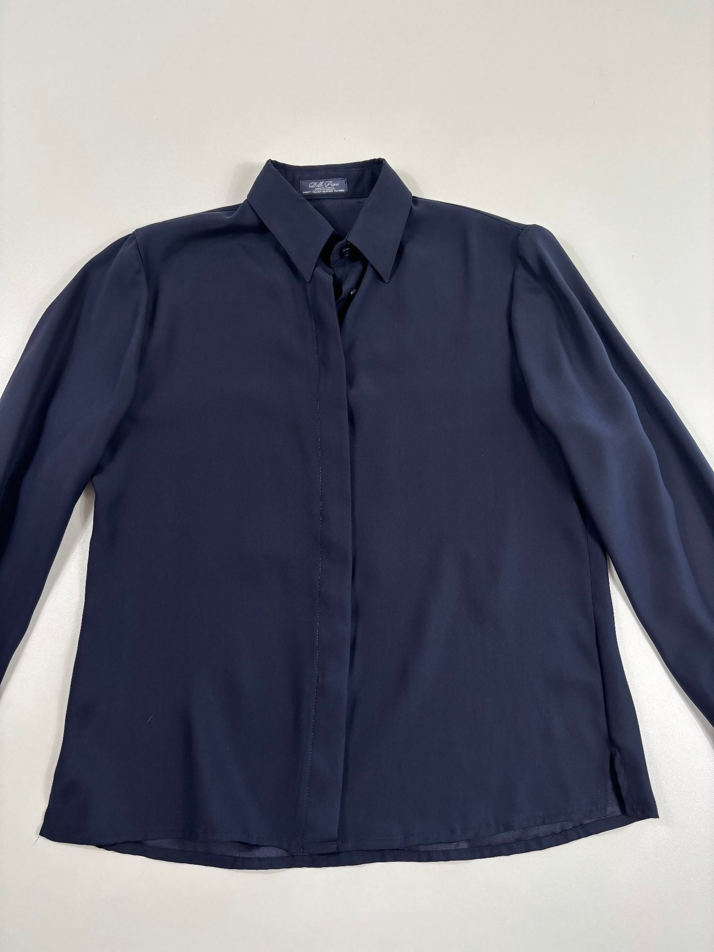 Chemise Delle Piane en soie marine à patte dissimulée – T.40/L-4
