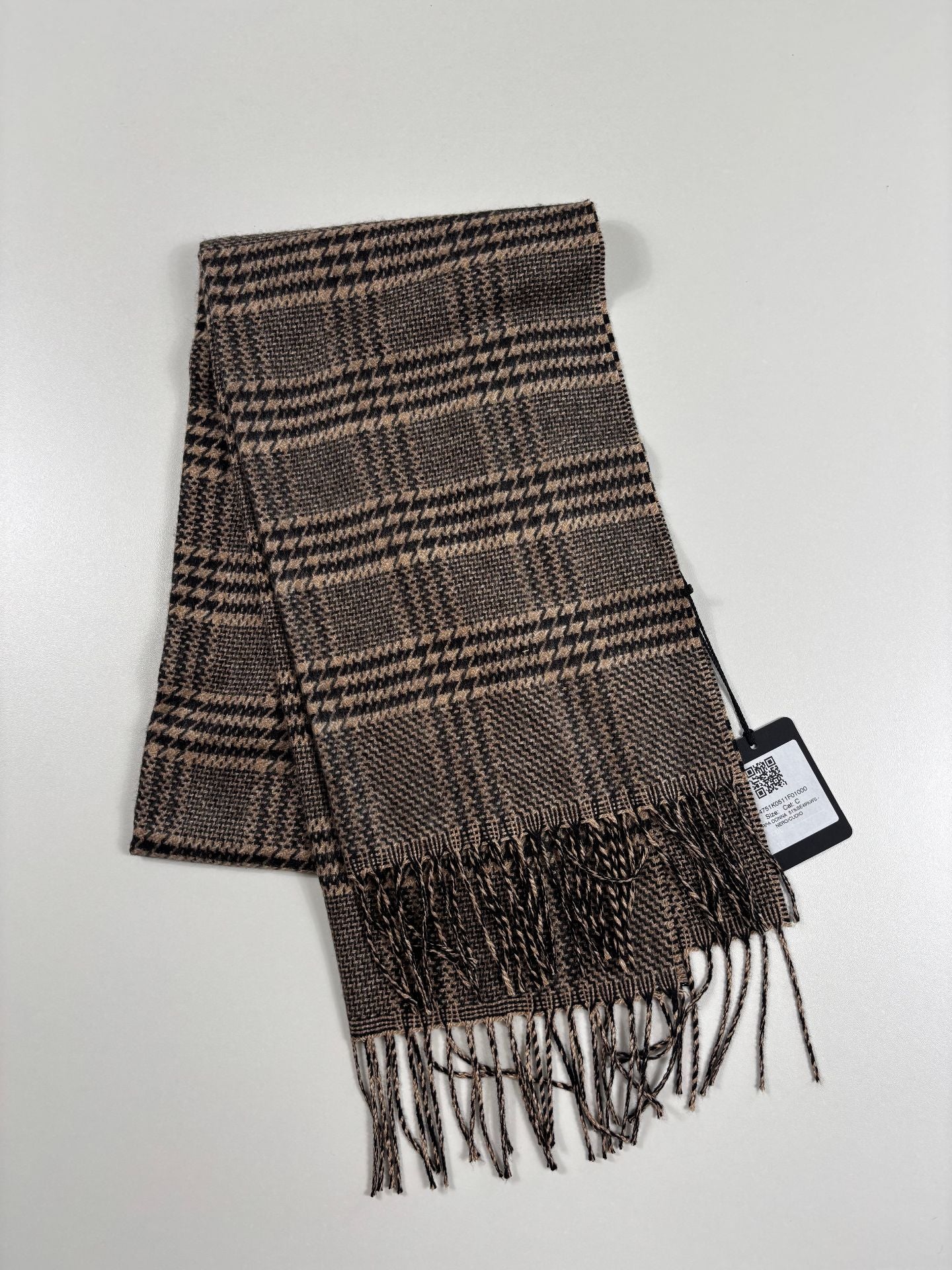 Écharpe Kiton soie cachemire Glen Plaid camel noir franges tressées – 170×47 cm-2