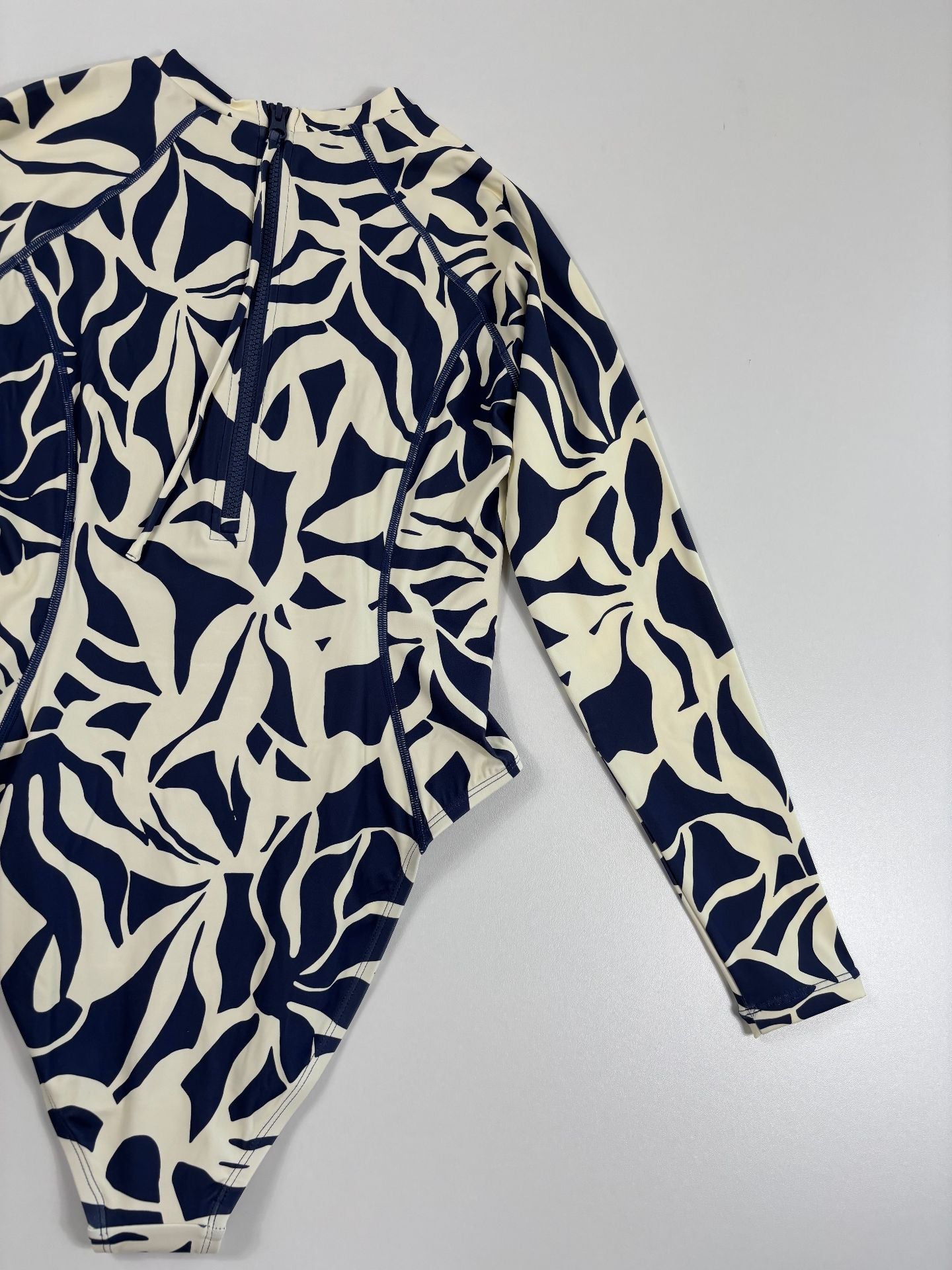 Maillot une pièce manches longues Salty Crew Surf Suit indigo – T.L-8