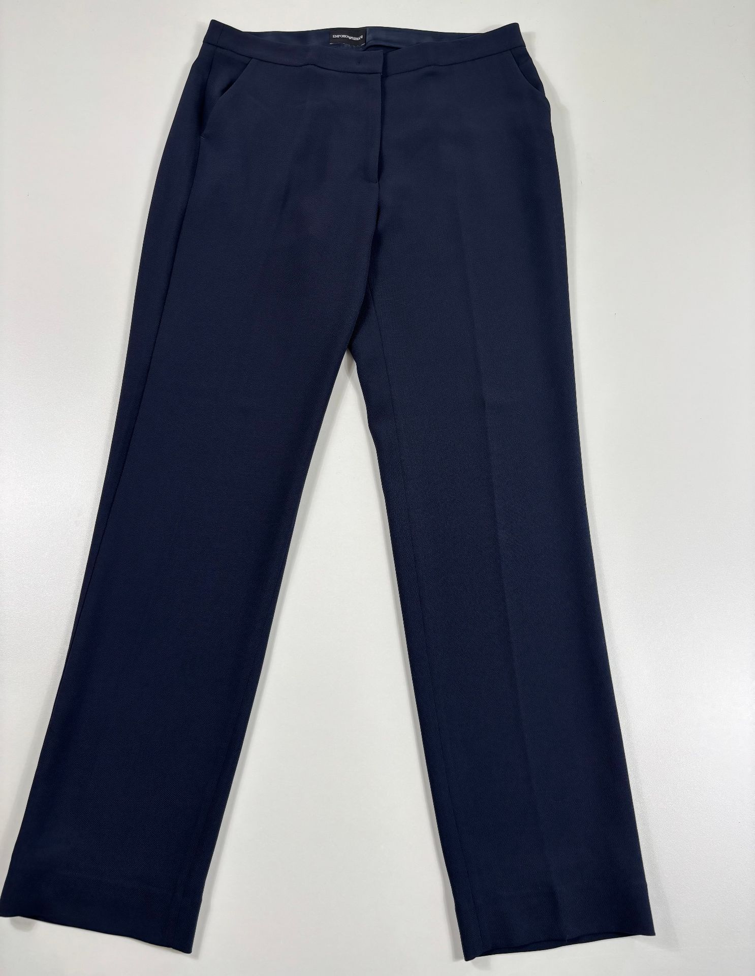 Pantalon droit Emporio Armani canneté bleu marine taille haute – T.40-5