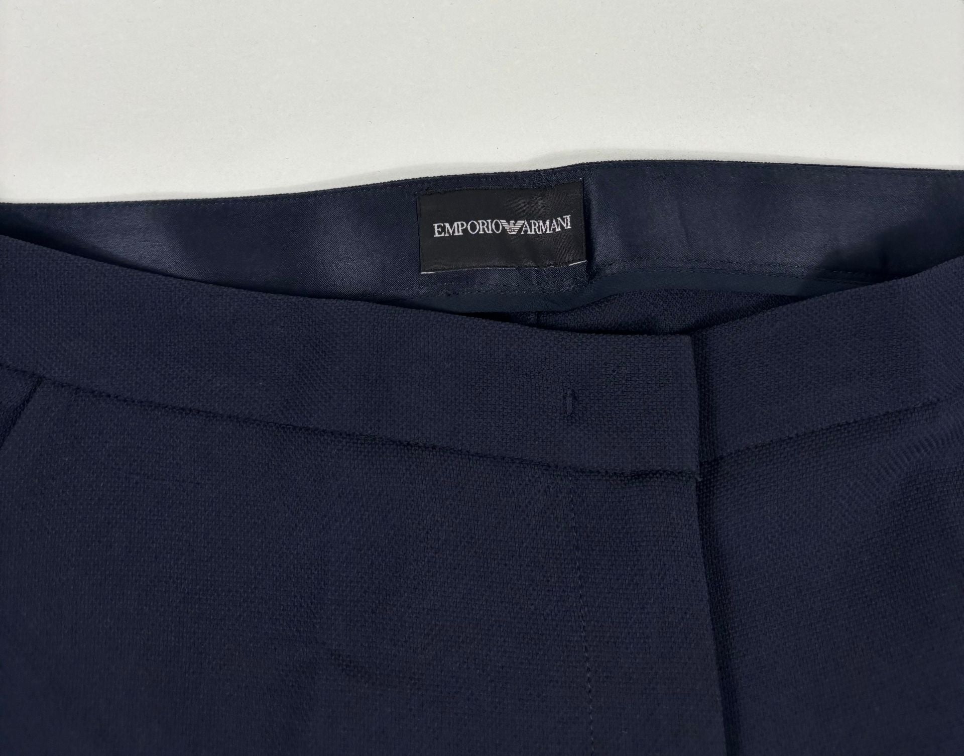 Pantalon droit Emporio Armani canneté bleu marine taille haute – T.40-3