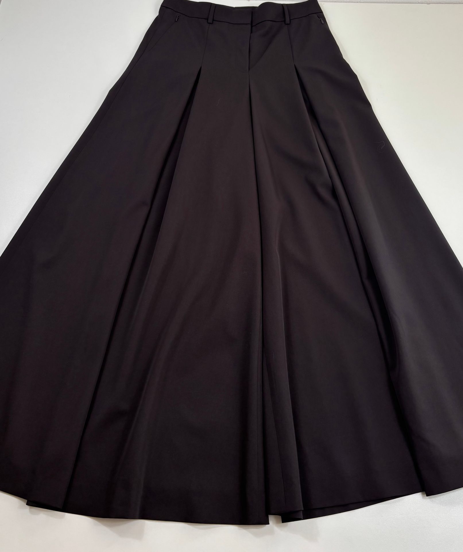 Pantalon Akris Cassie en laine marron coupe palazzo – T.38-3