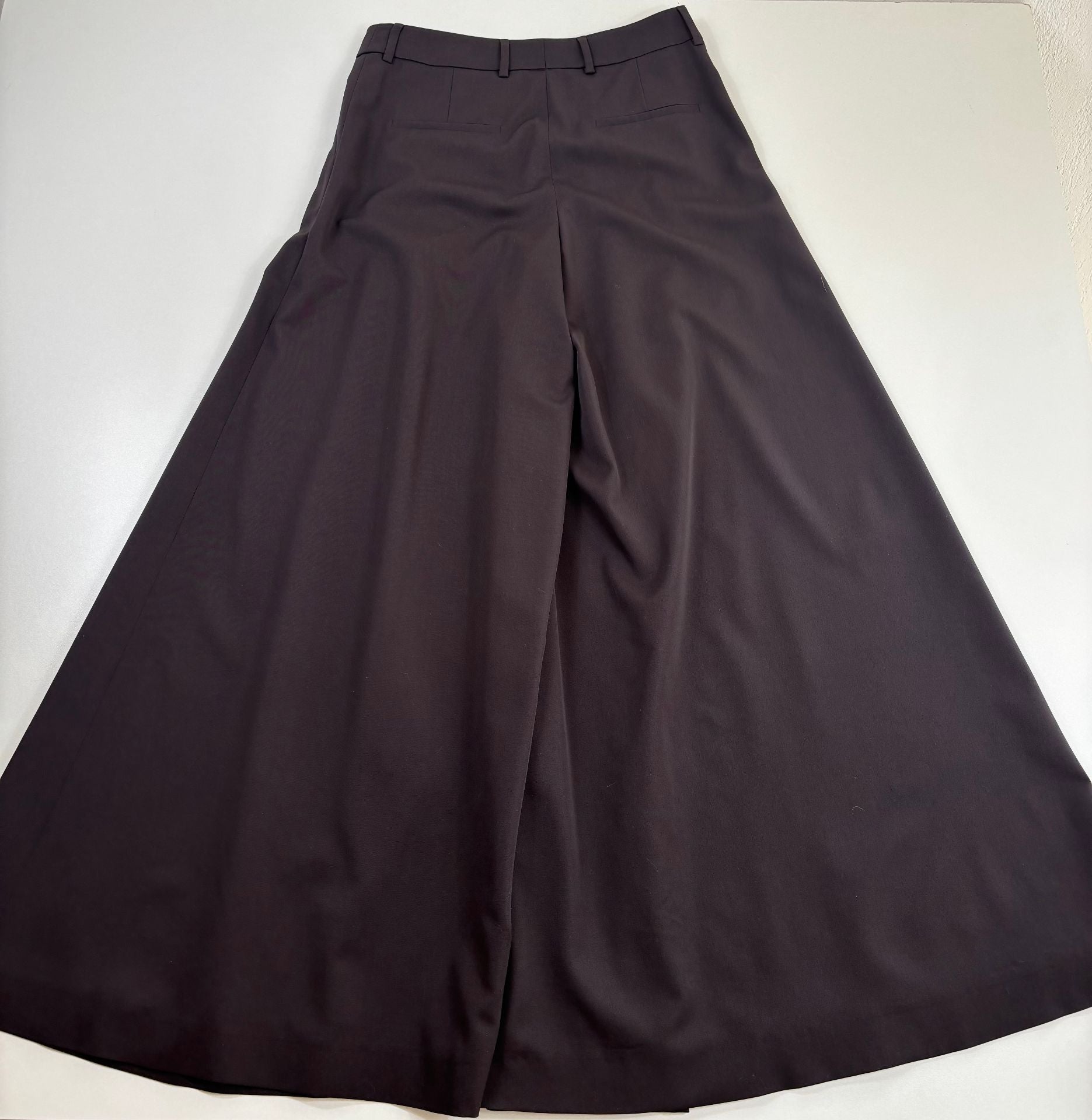 Pantalon Akris Cassie en laine marron coupe palazzo – T.38-9