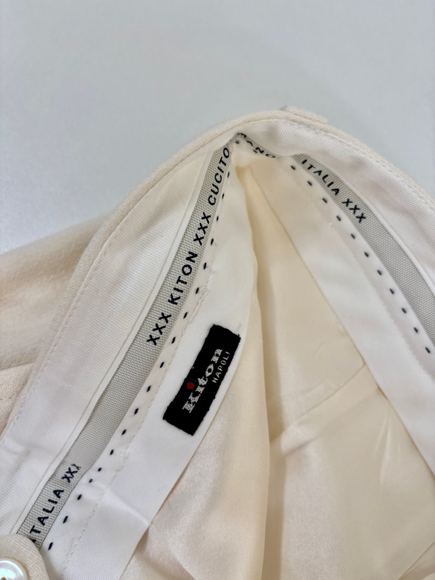 Pantalon Kiton en viscose beige – T.42-6