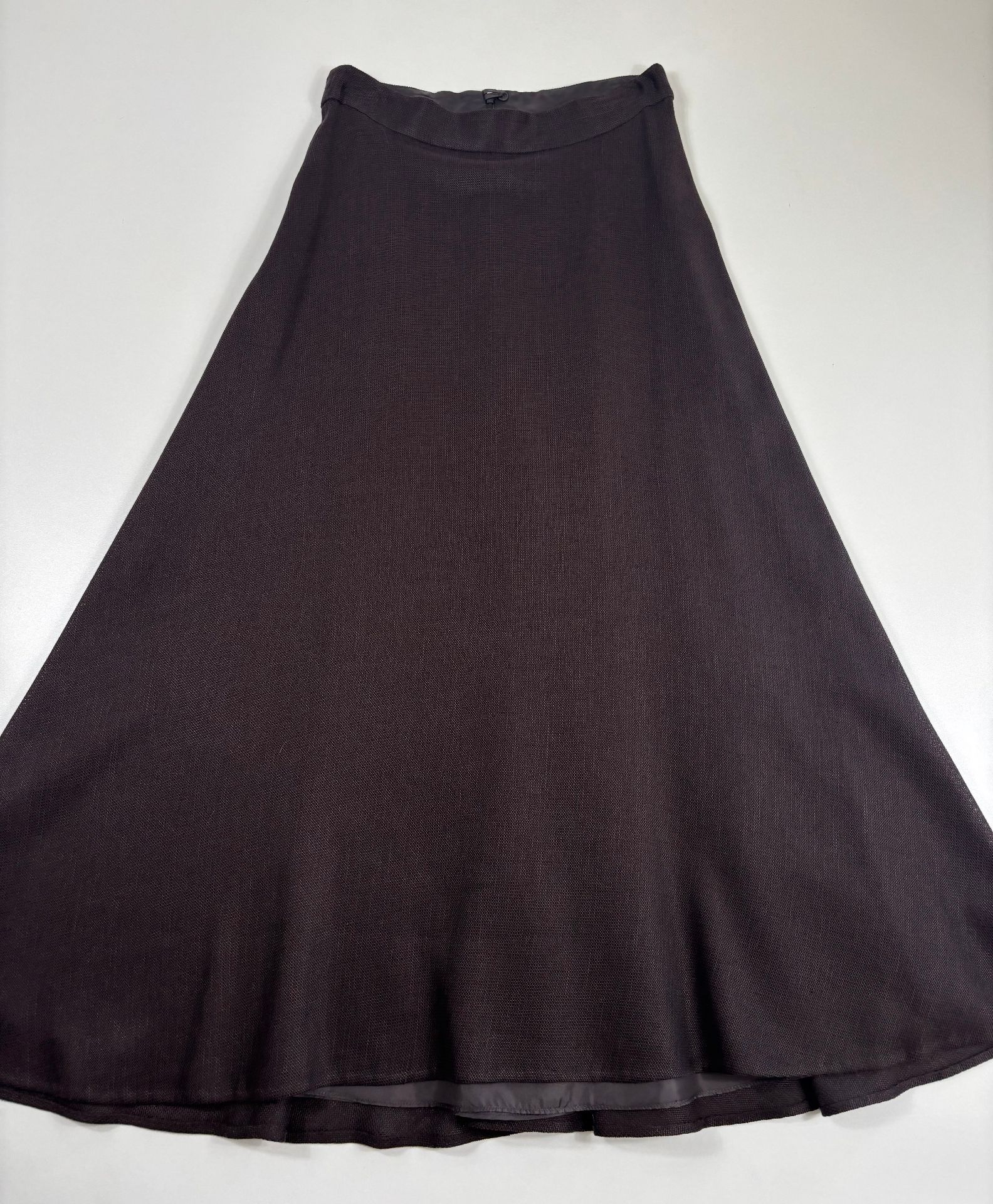 Jupe midi évasée tissage ouvert ajouré marron semi-transparent – Akris – Taille 40-2