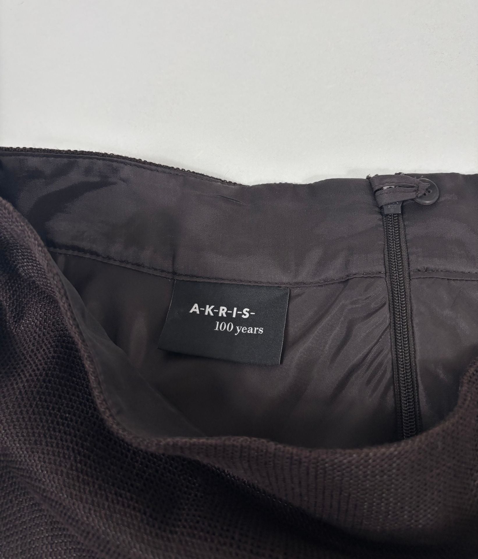 Jupe midi évasée tissage ouvert ajouré marron semi-transparent – Akris – Taille 40-5