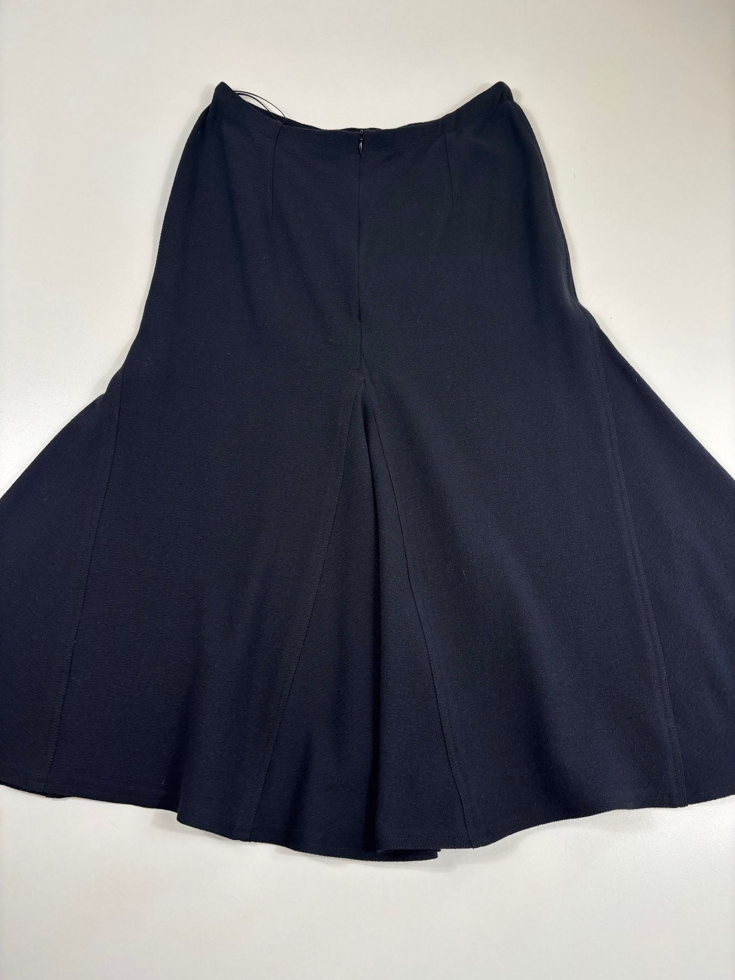 Jupe midi évasée crêpe bleu marine coutures en V godets – DidierAngelo – Taille L-6