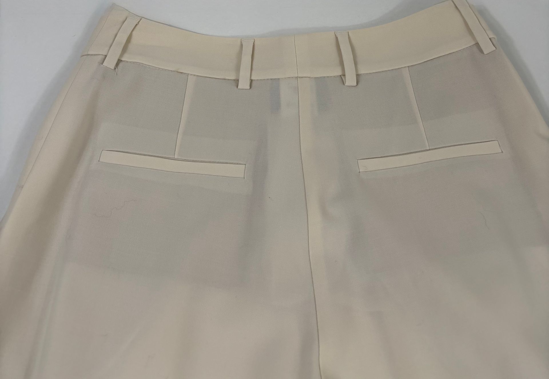 Pantalon Akris Cassie en laine blanc cassé coupe palazzo – T.36-9