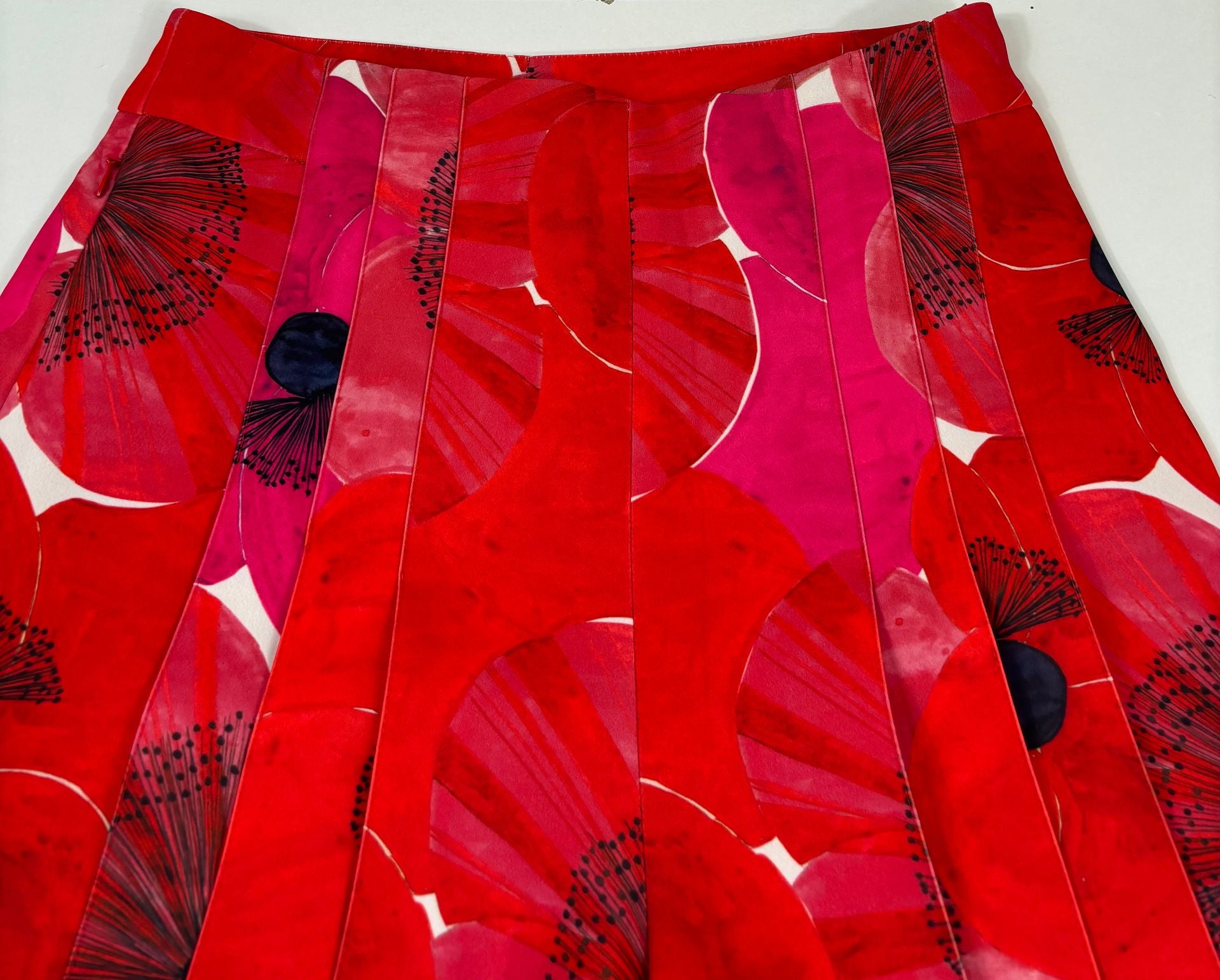 Pantalon Akris Florine imprimé coquelicots coupe droite – Taille 38-5