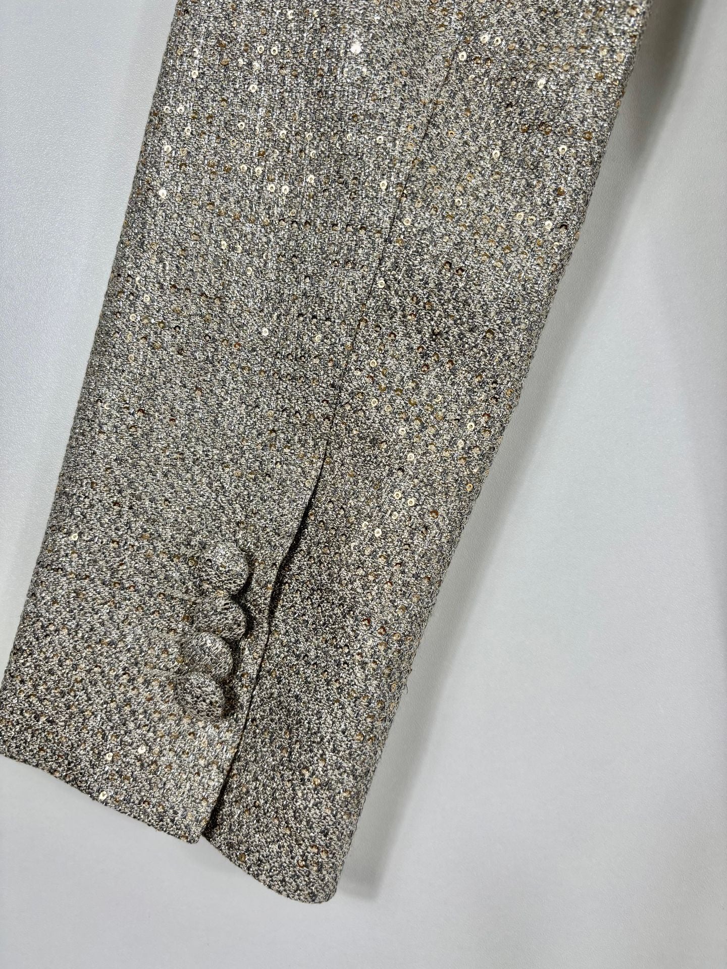 Blazer double boutonnage paillettes dorées tissées revers cranté – Kiton – Taille 42-11