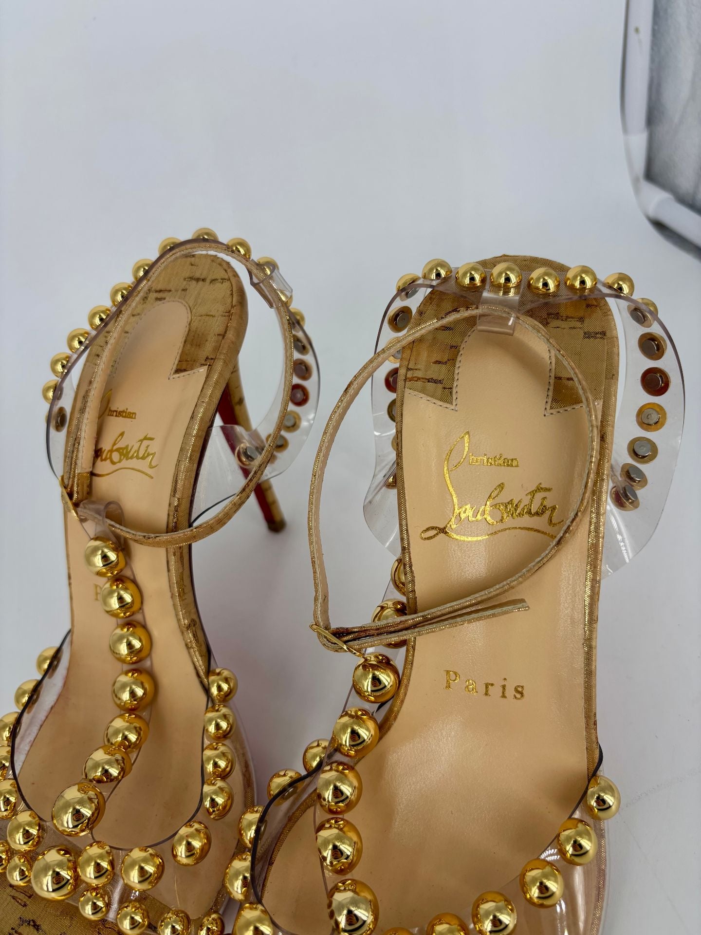 Sandales Faridaravie – Christian Louboutin – Taille 37,5-4