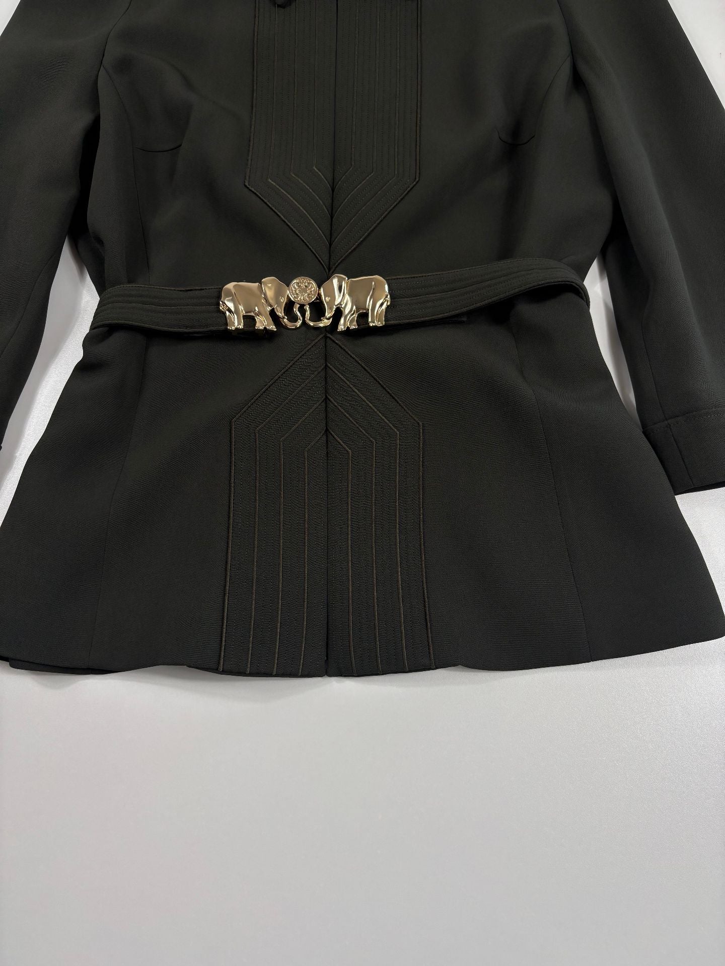 Veste kaki plastron surpiqûres dorées avec ceinture éléphants – Elie Saab – Taille 38-6