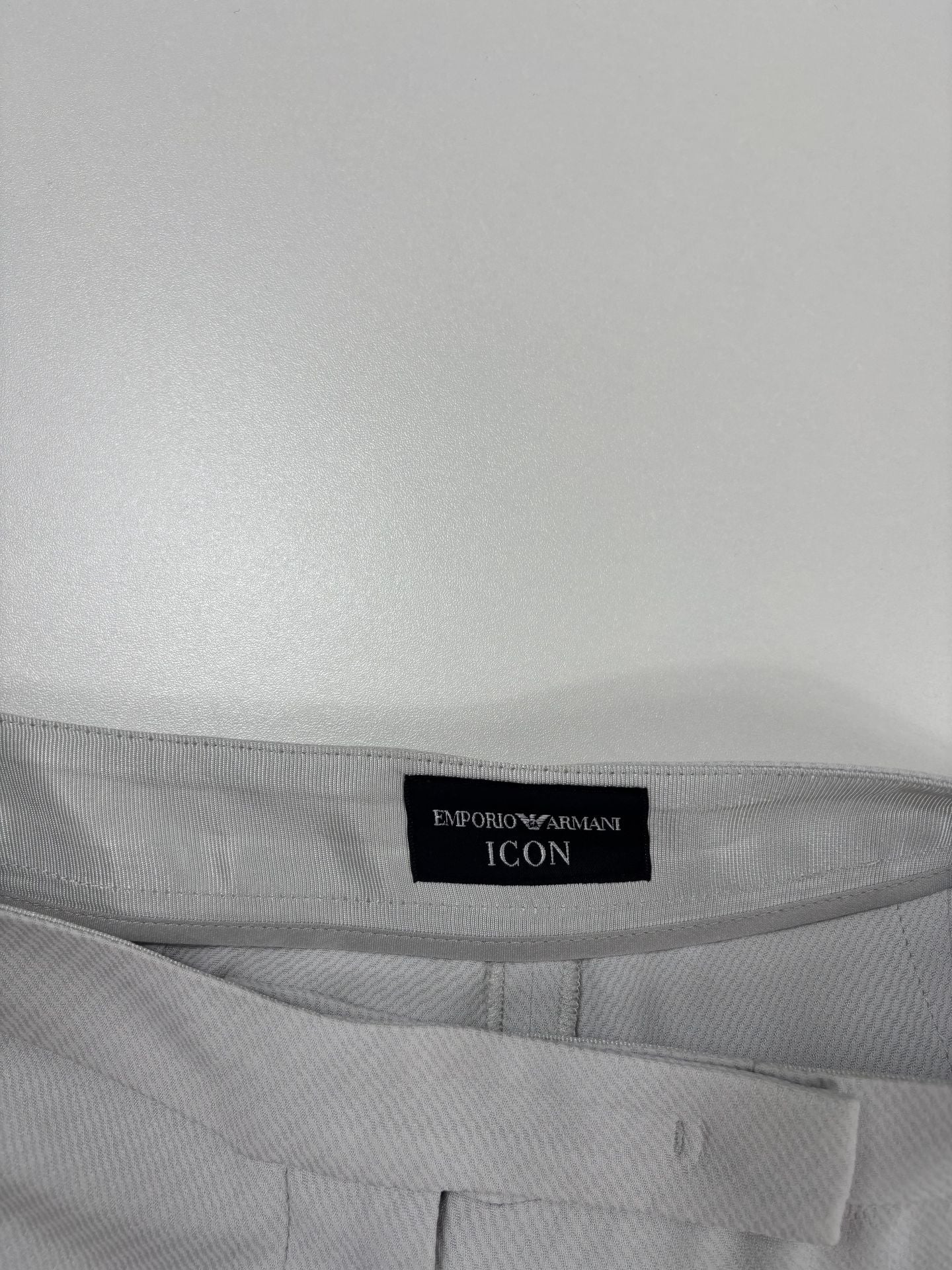Tailleur blazer cintré & pantalon large gris perle texturé ligne Icon – Emporio Armani – T.42/40-10