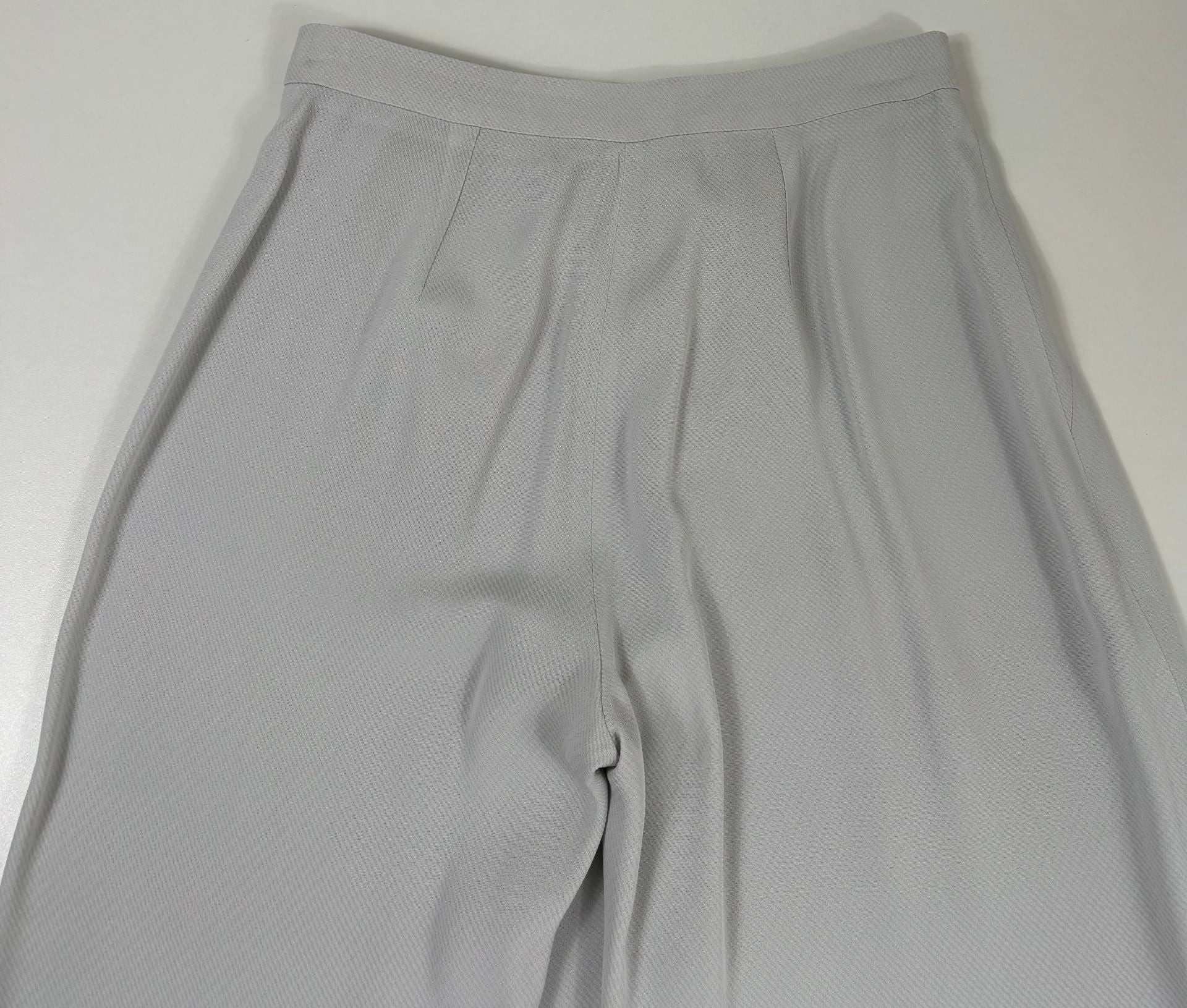 Tailleur blazer cintré & pantalon large gris perle texturé ligne Icon – Emporio Armani – T.42/40-18