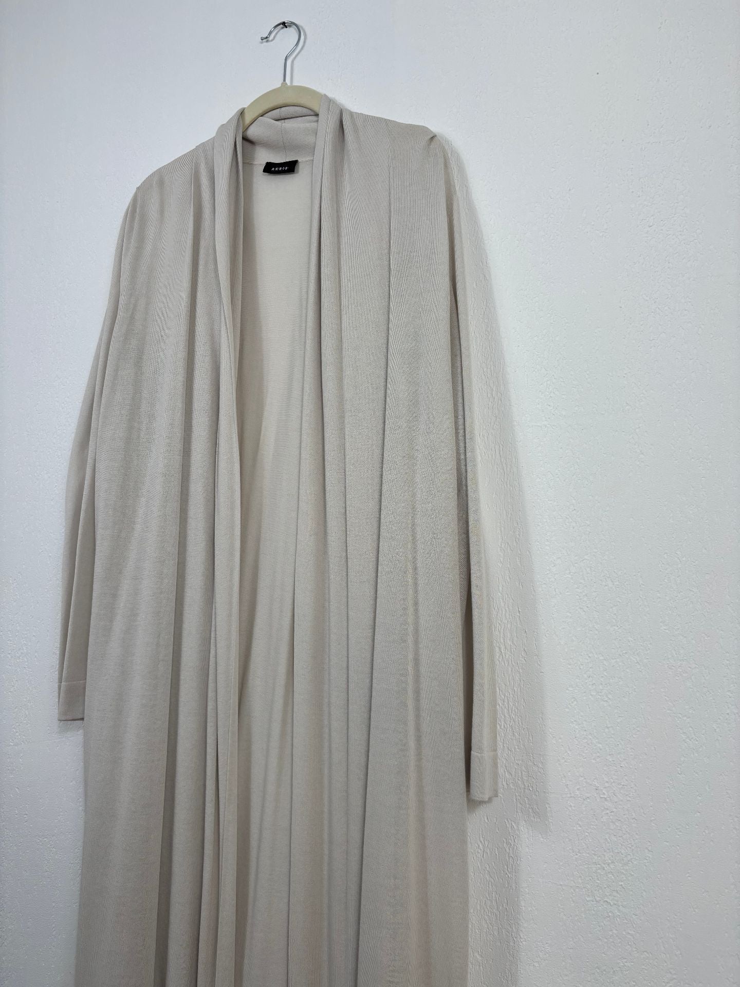 Cardigan long Akris en soie et coton beige col châle – T.42-3