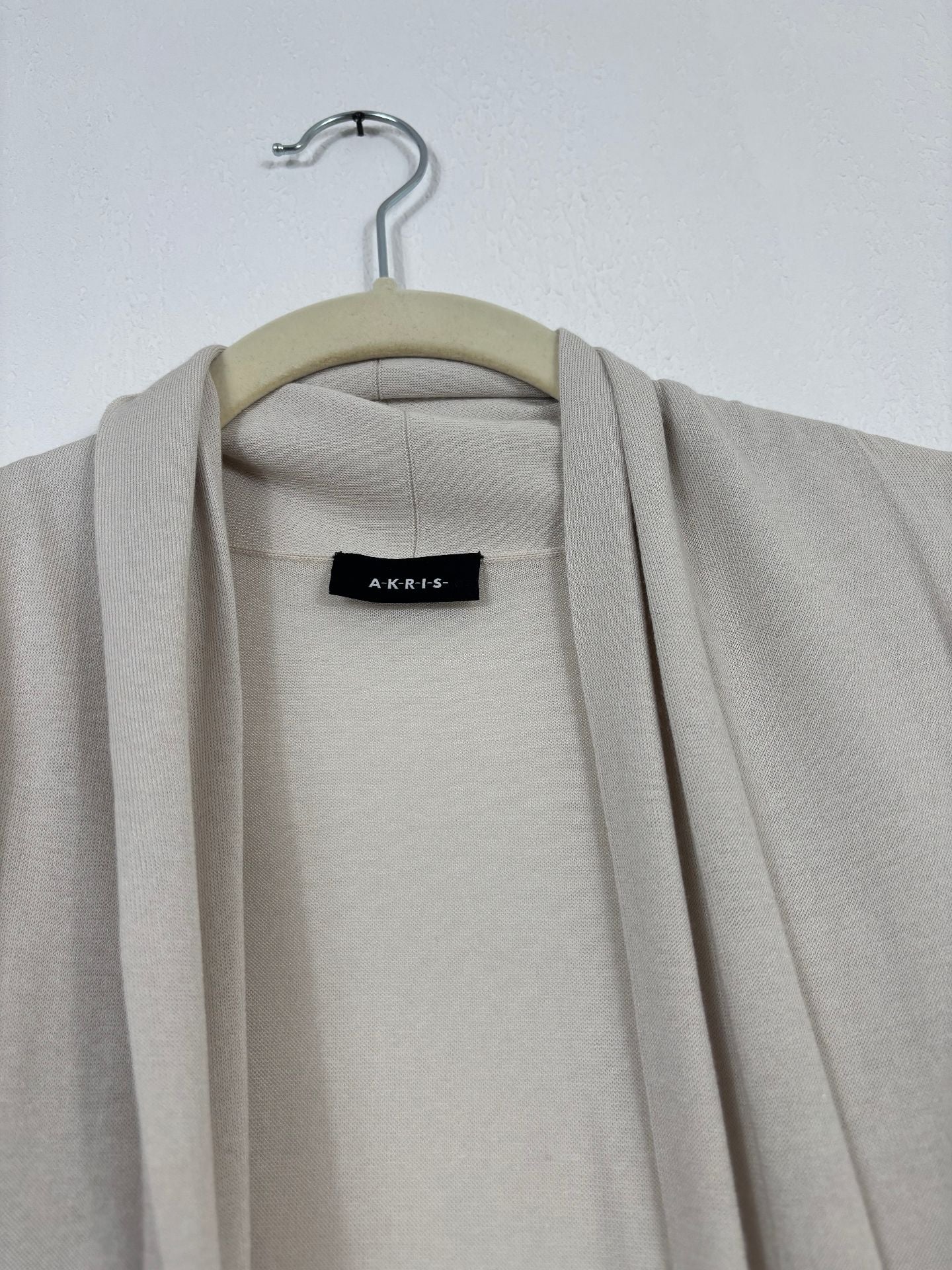 Cardigan long Akris en soie et coton beige col châle – T.42-4