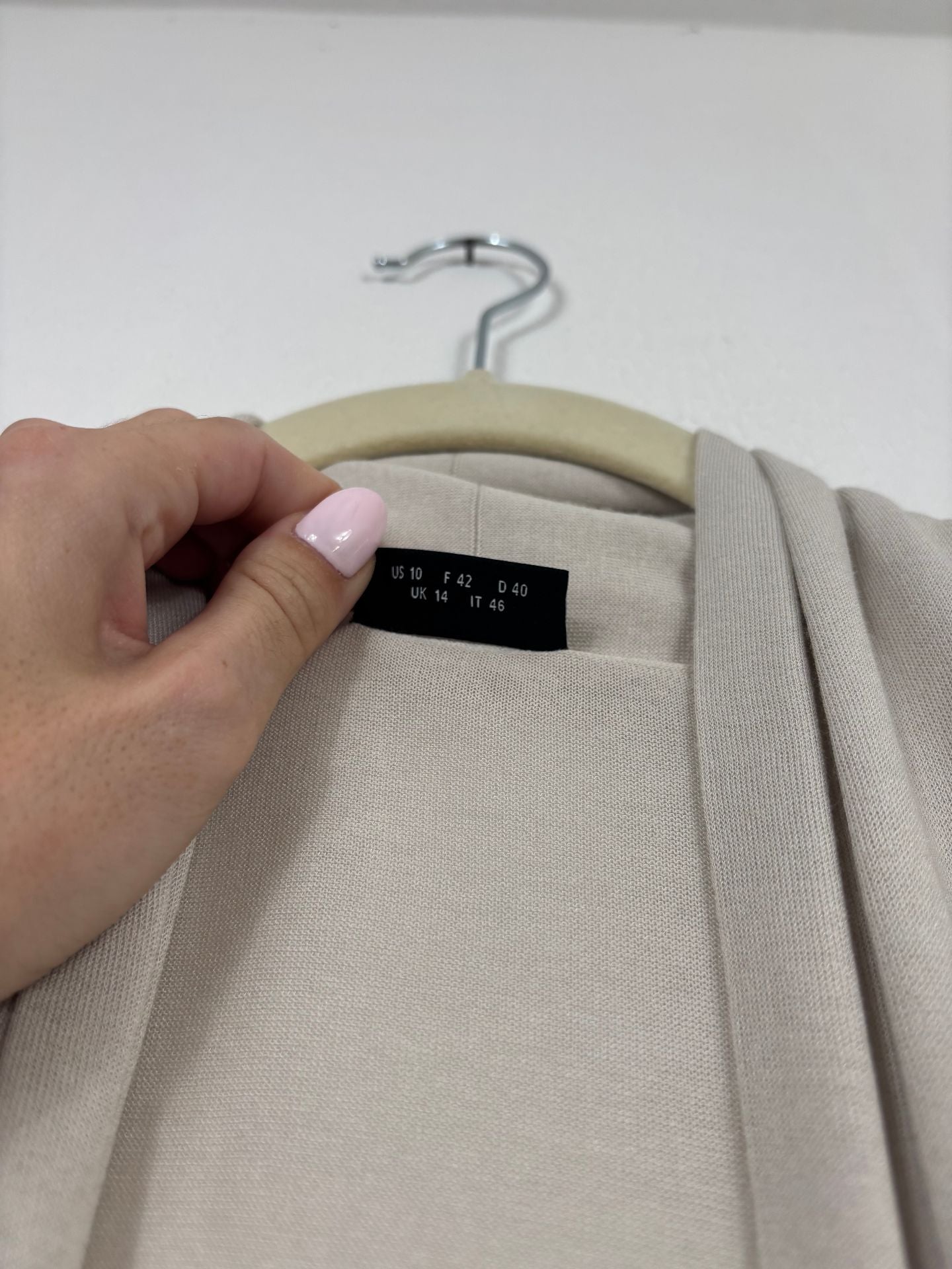 Cardigan long Akris en soie et coton beige col châle – T.42-5