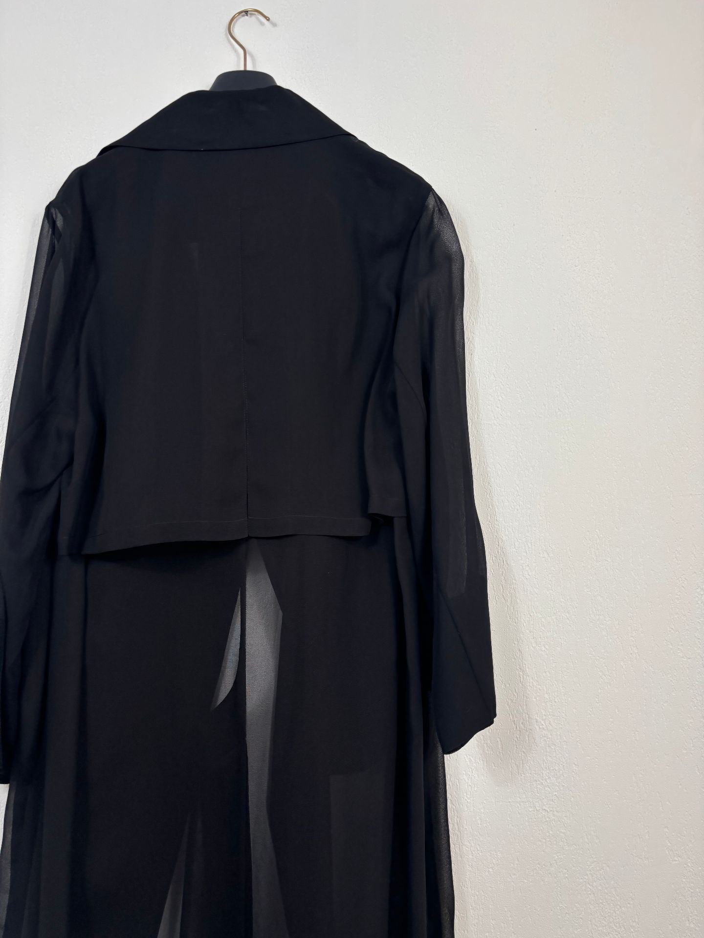 Long trench en gaze de soie noire – Akris – T.40 - Neuf avec étiquette-13