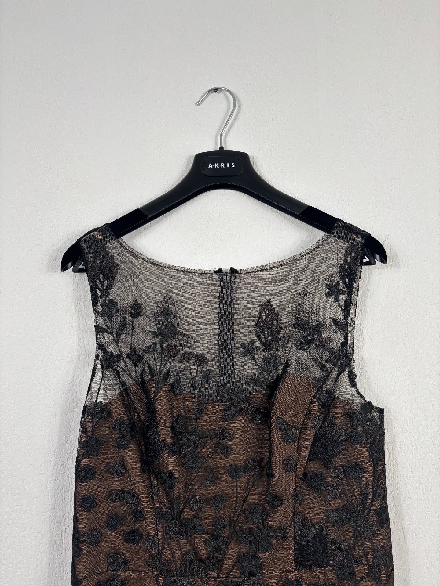 Robe midi en tulle brodé noir et nude Marchesa – Taille 42-4