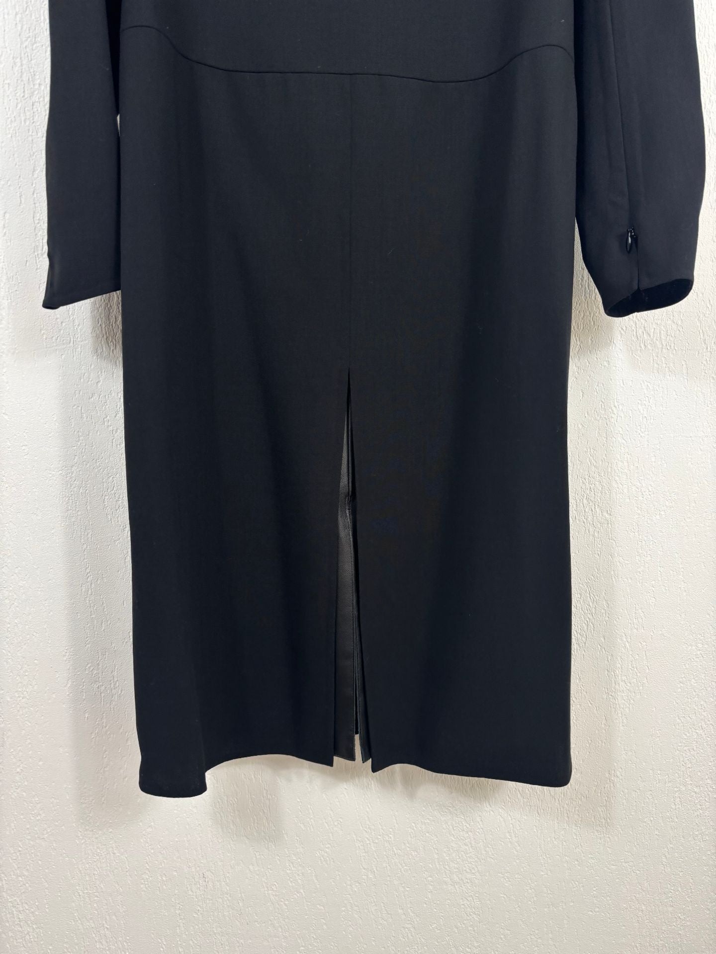 Robe midi noire à plastron cuir – Akris – Taille 40-3