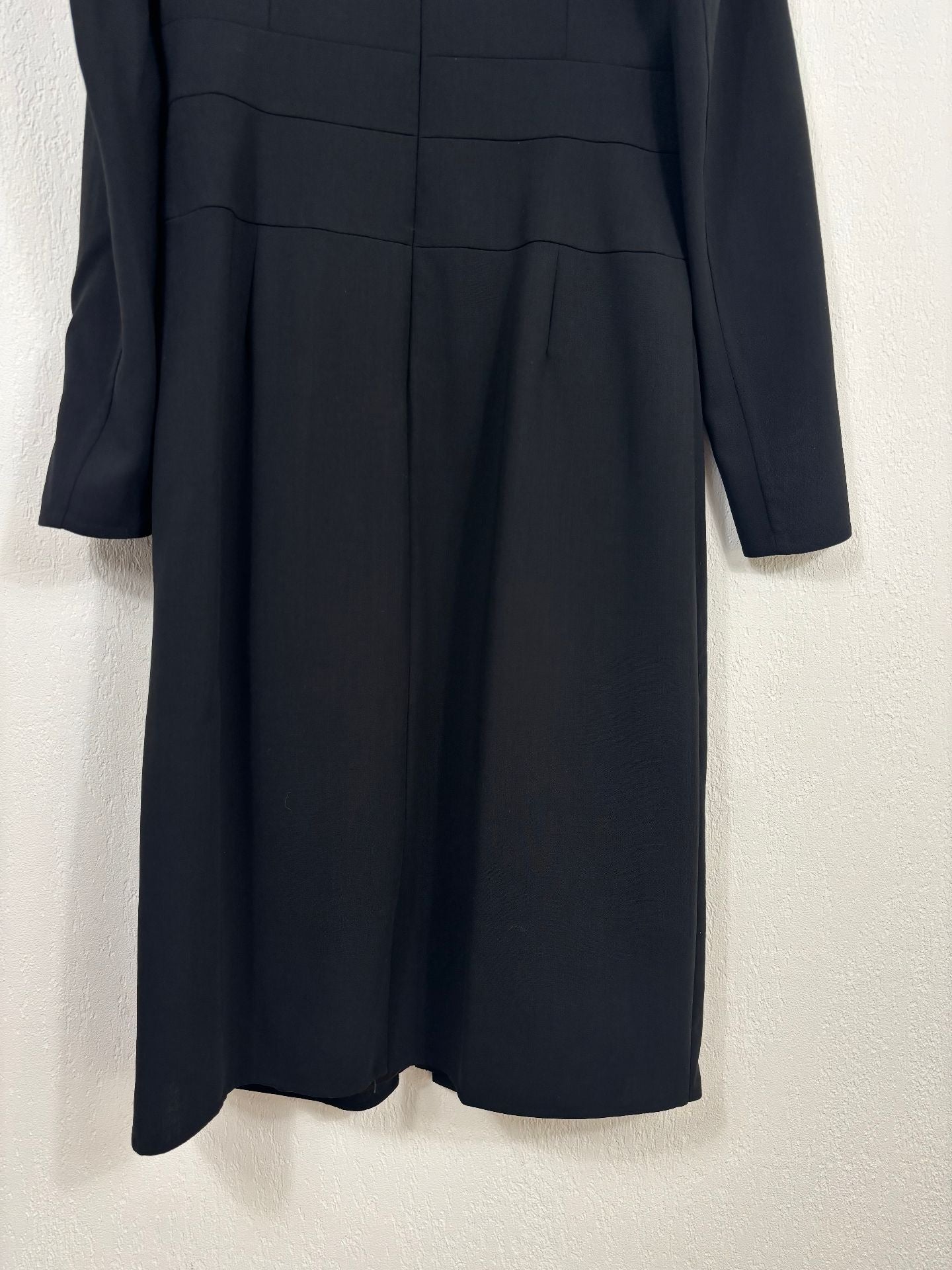 Robe midi noire à plastron cuir – Akris – Taille 40-16