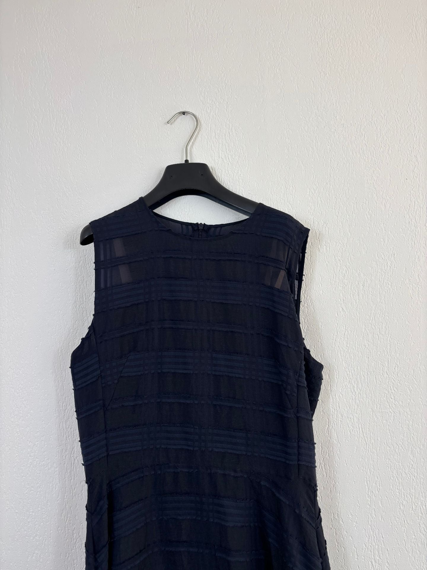 Robe midi en voile texturé bleu marine – Akris – Taille 38-3