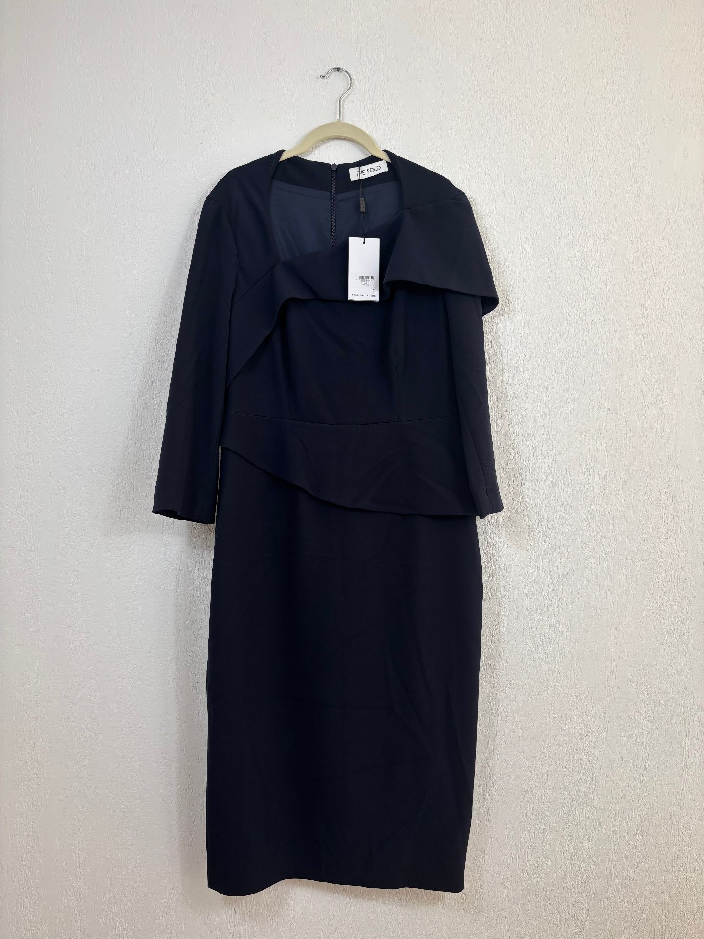 Robe Ceretto bleu marine à volant asymétrique – The Fold – Taille 40-3