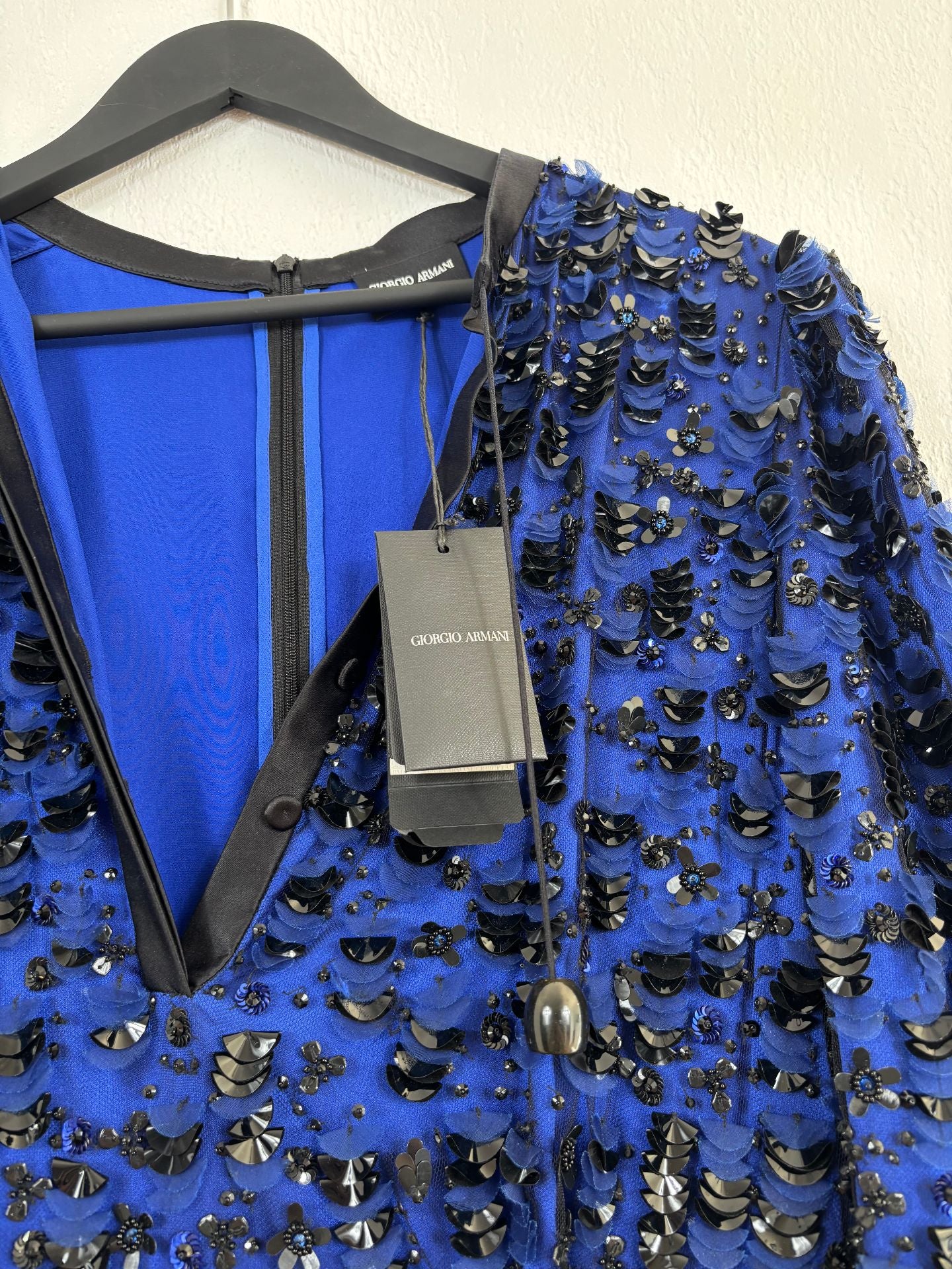 Robe longue soie bleu roi tulle rebrodé main – Giorgio Armani – Taille 42-4