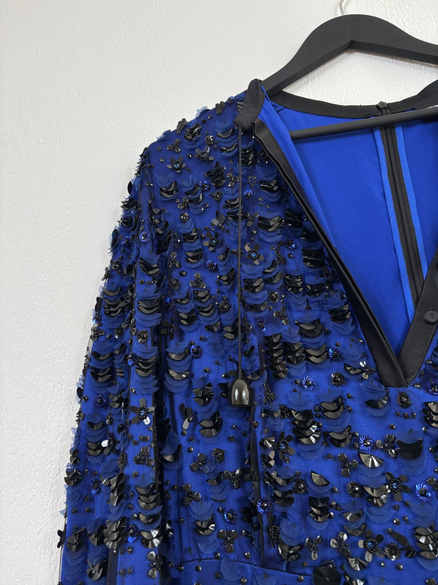 Robe longue soie bleu roi tulle rebrodé main – Giorgio Armani – Taille 42-10