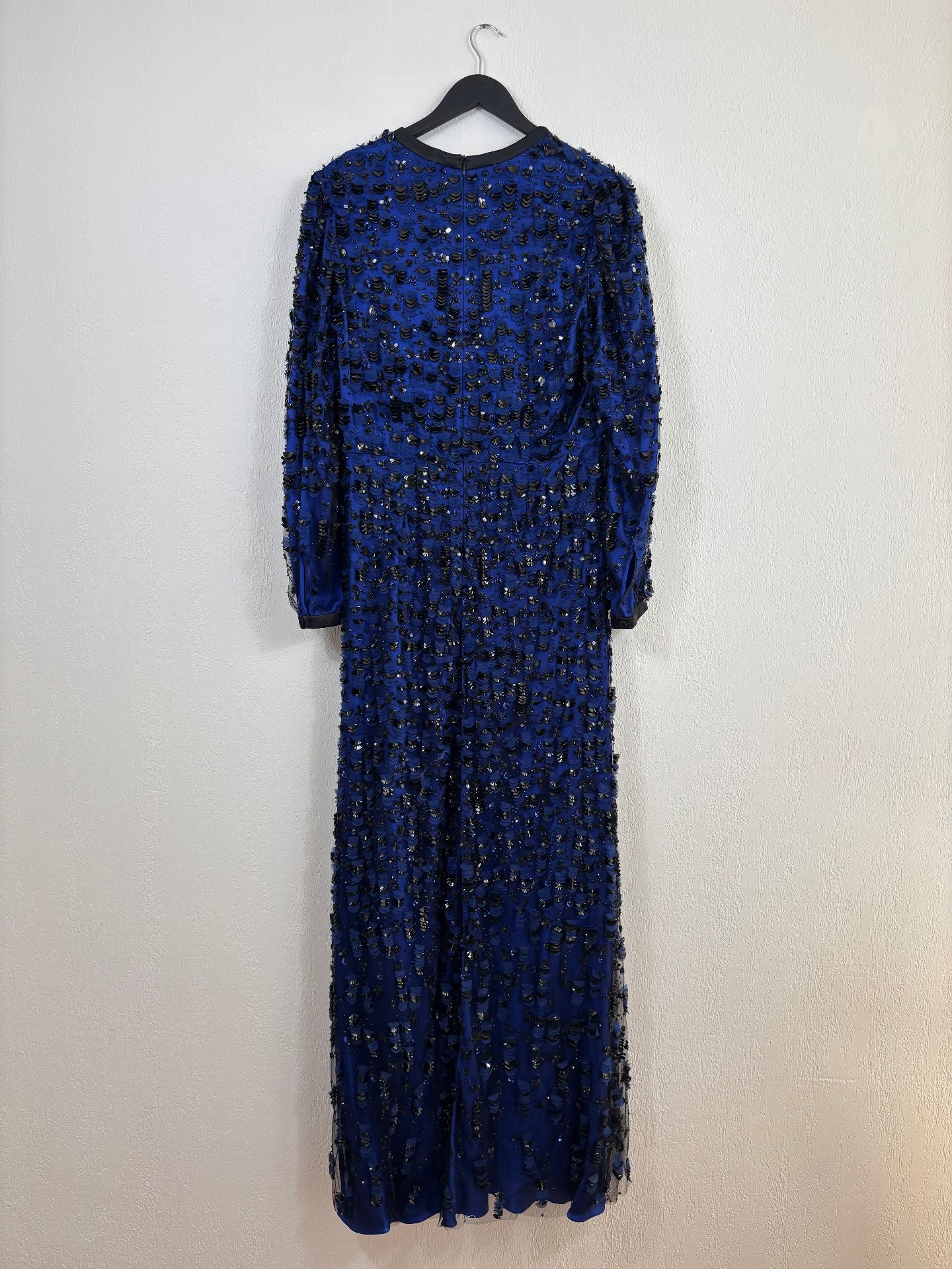 Robe longue soie bleu roi tulle rebrodé main – Giorgio Armani – Taille 42-12