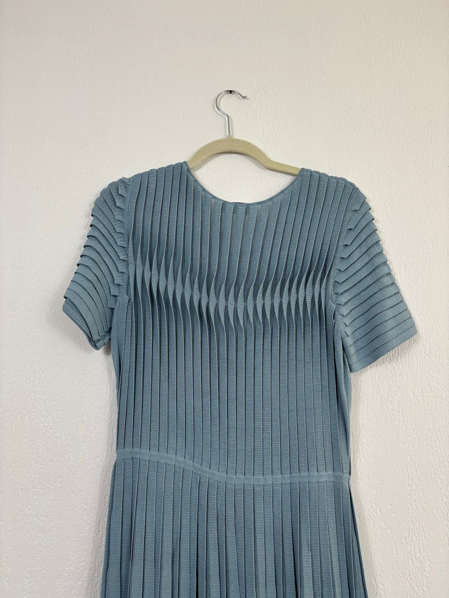 Robe midi Allegra en maille stretch eucalyptus - The Fold – Taille 40-8