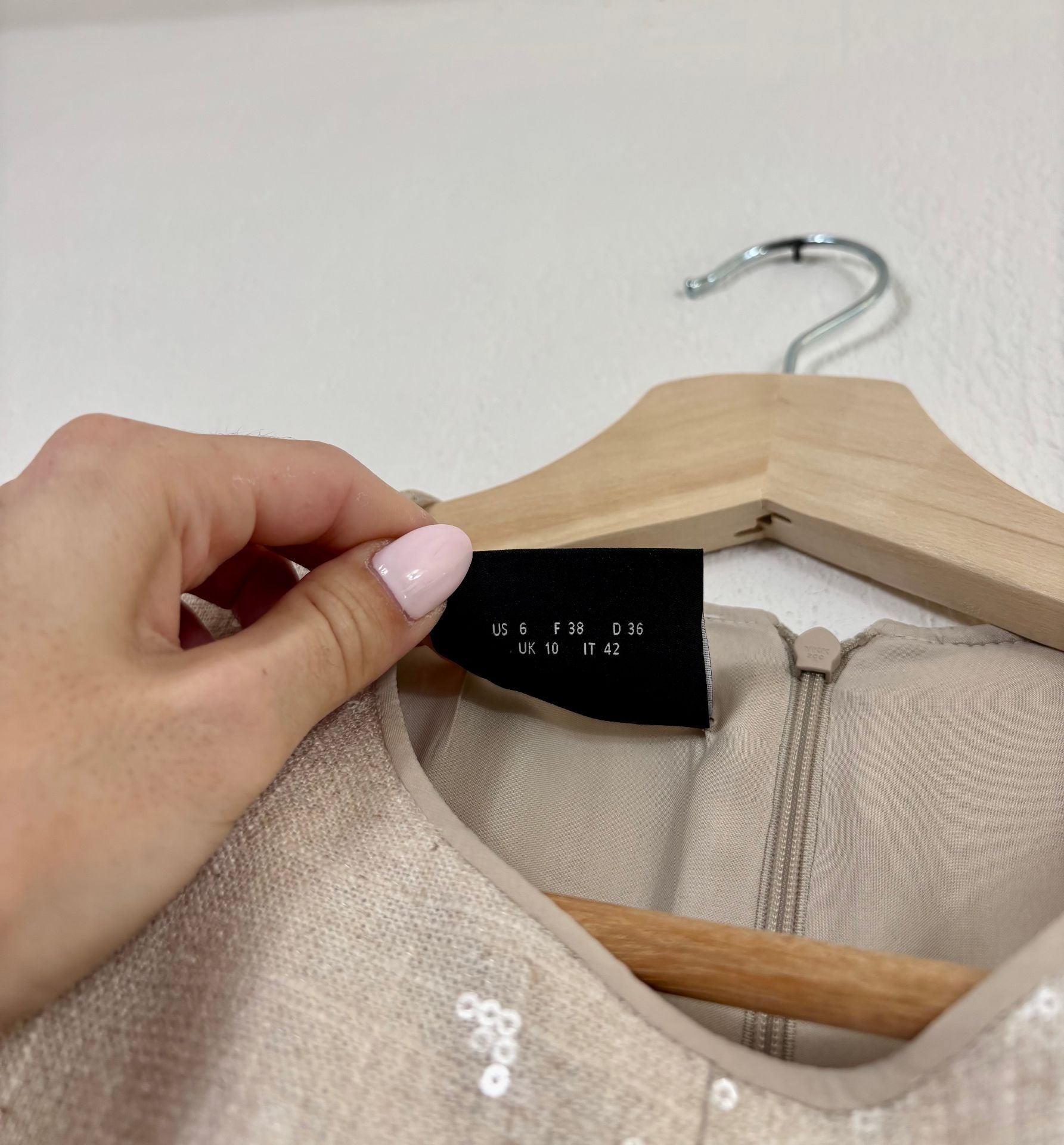 Robe midi Akris en lin mélangé à sequins transparents – Taille 38-6