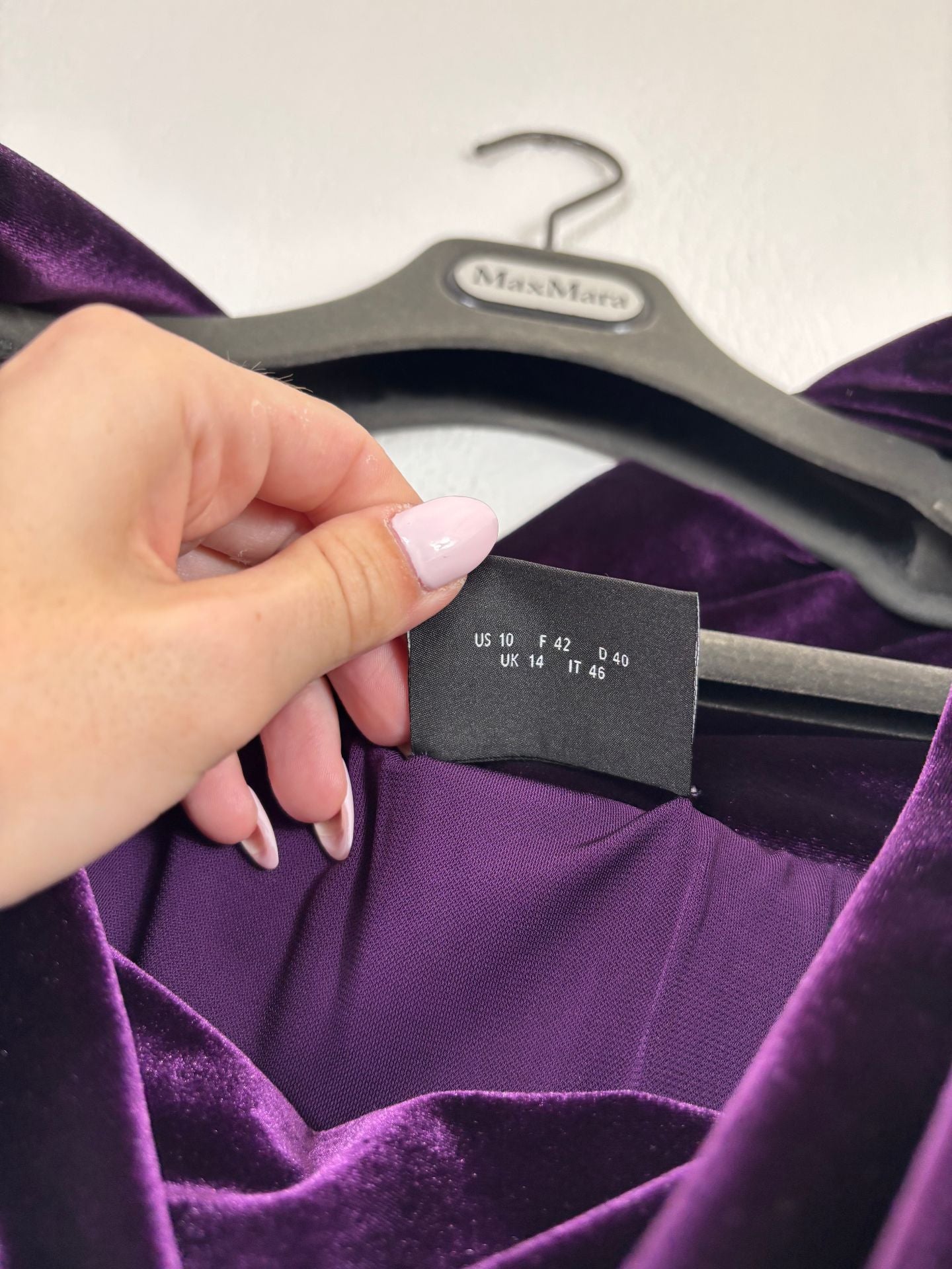 Robe longue Akris velours aubergine bardot drapé plissé – T.42-8